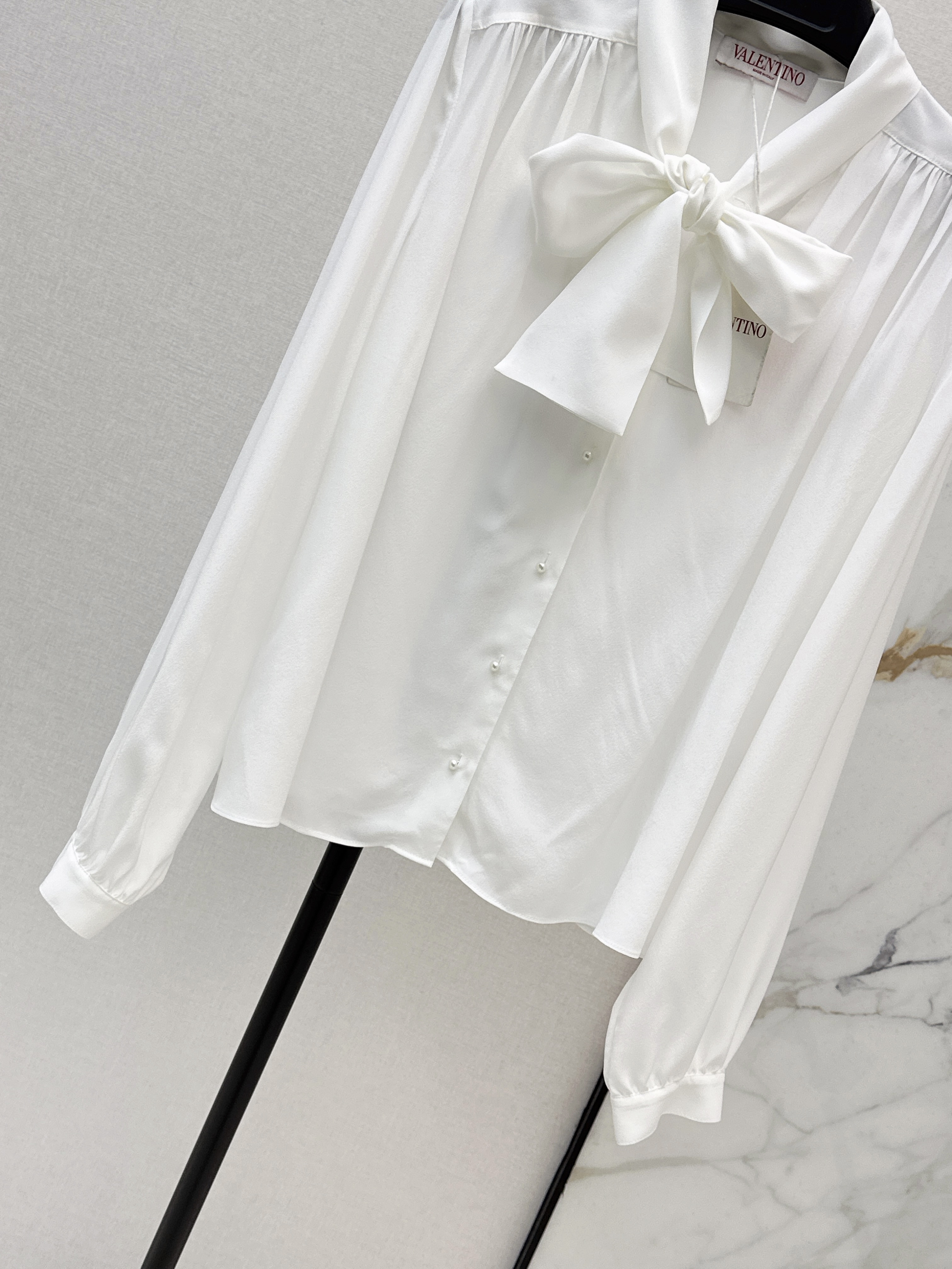 Valen 26ss silk shirt