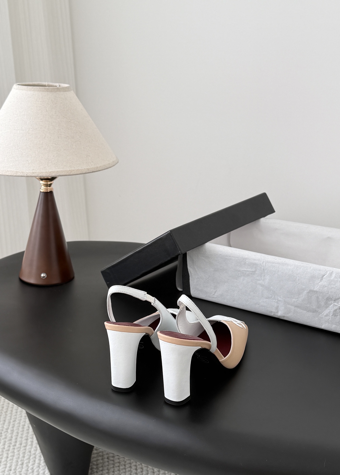 Chan 26ss slingback heel