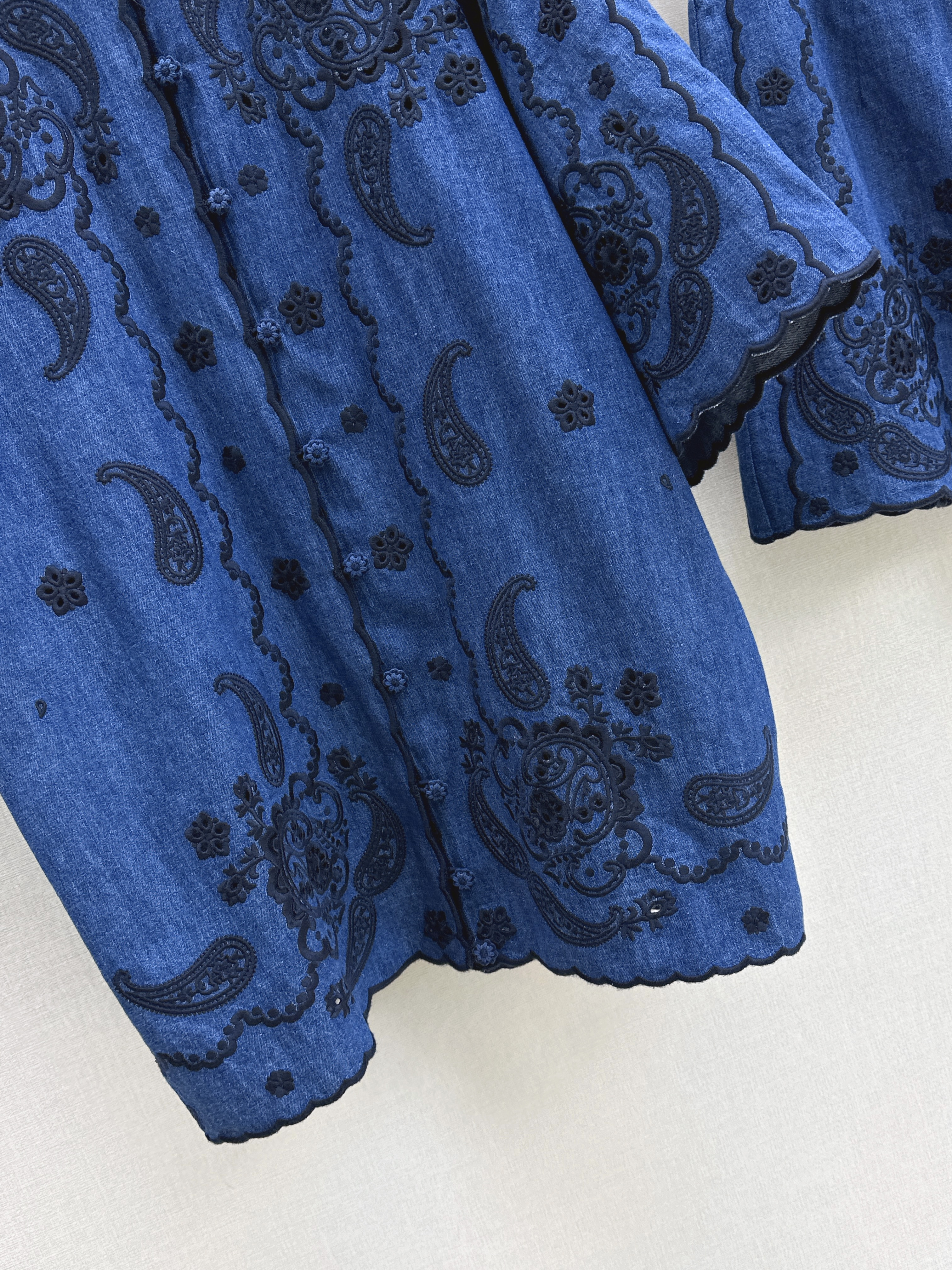Zimm 26ss embroidery shirt