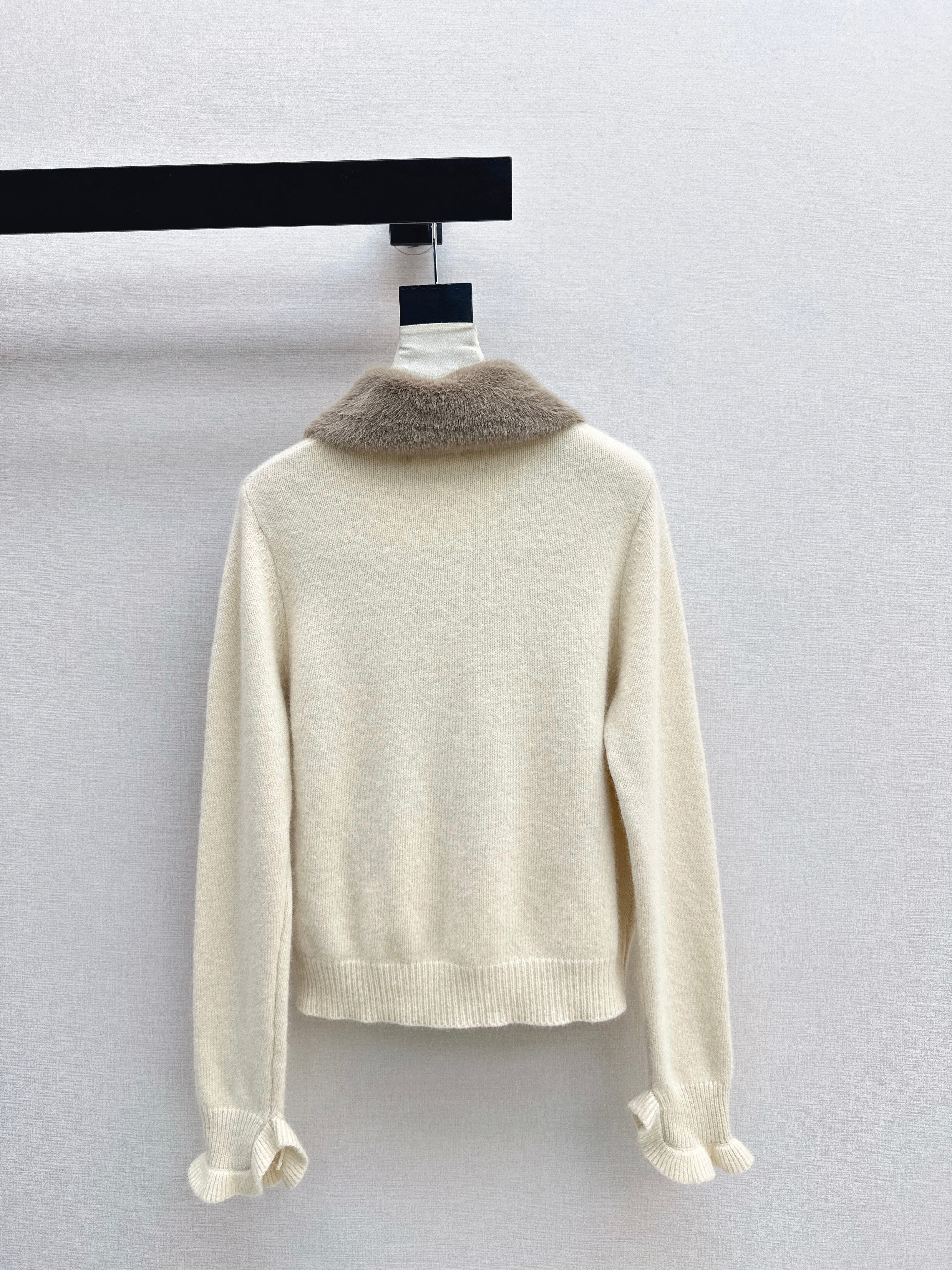 Miu 26ss wool cardigan