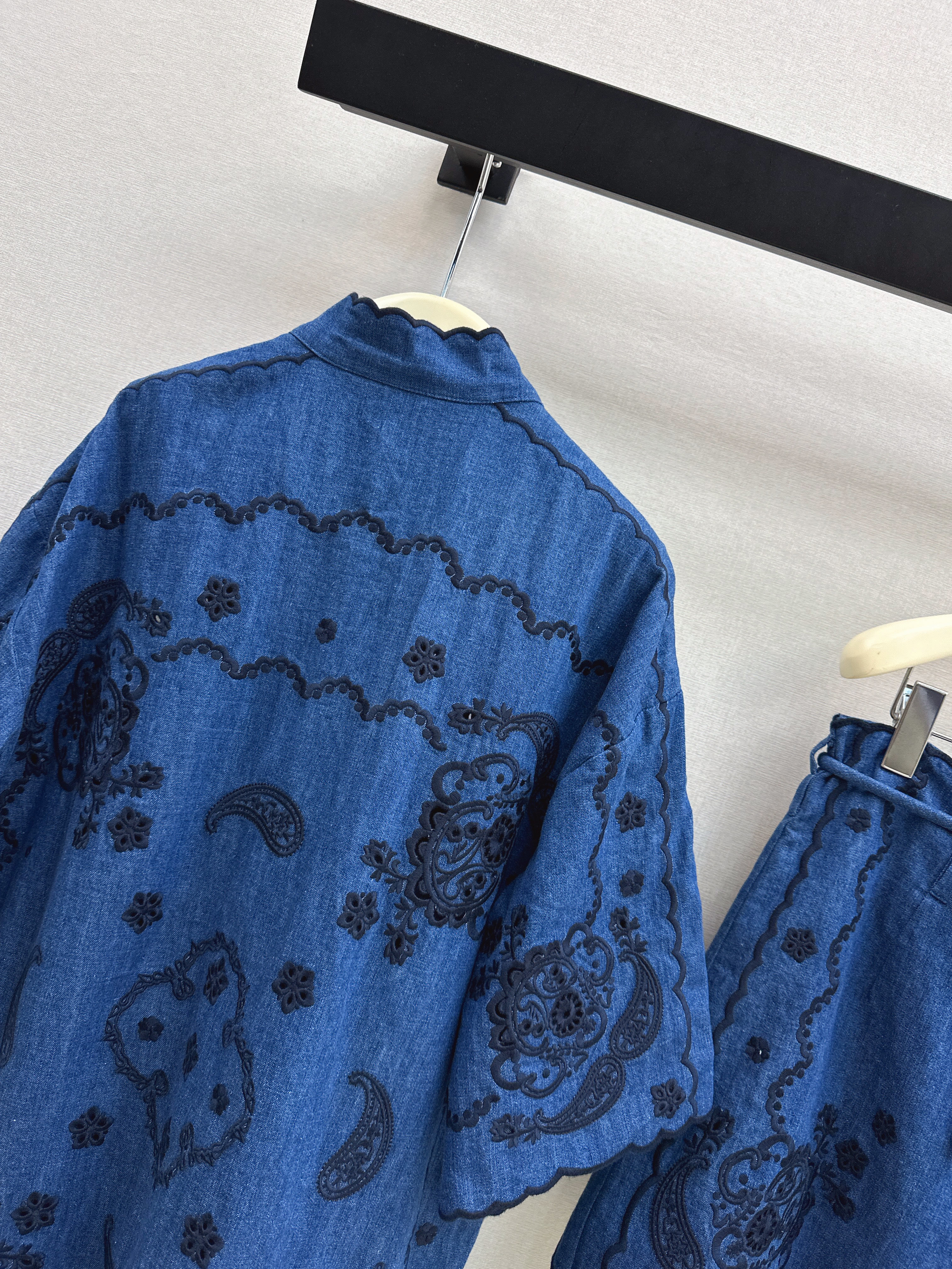 Zimm 26ss embroidery shirt