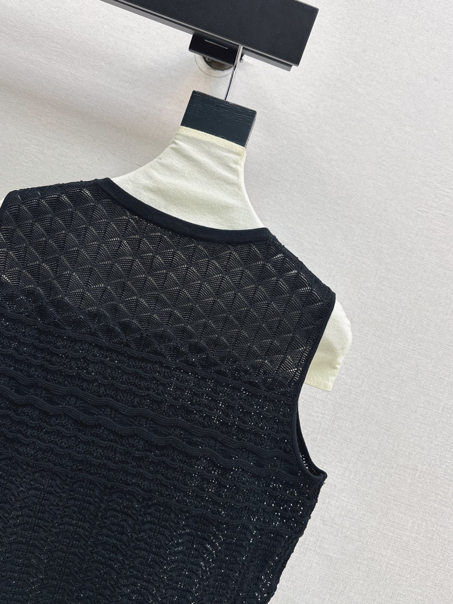 Max 26ss woven hollow vest