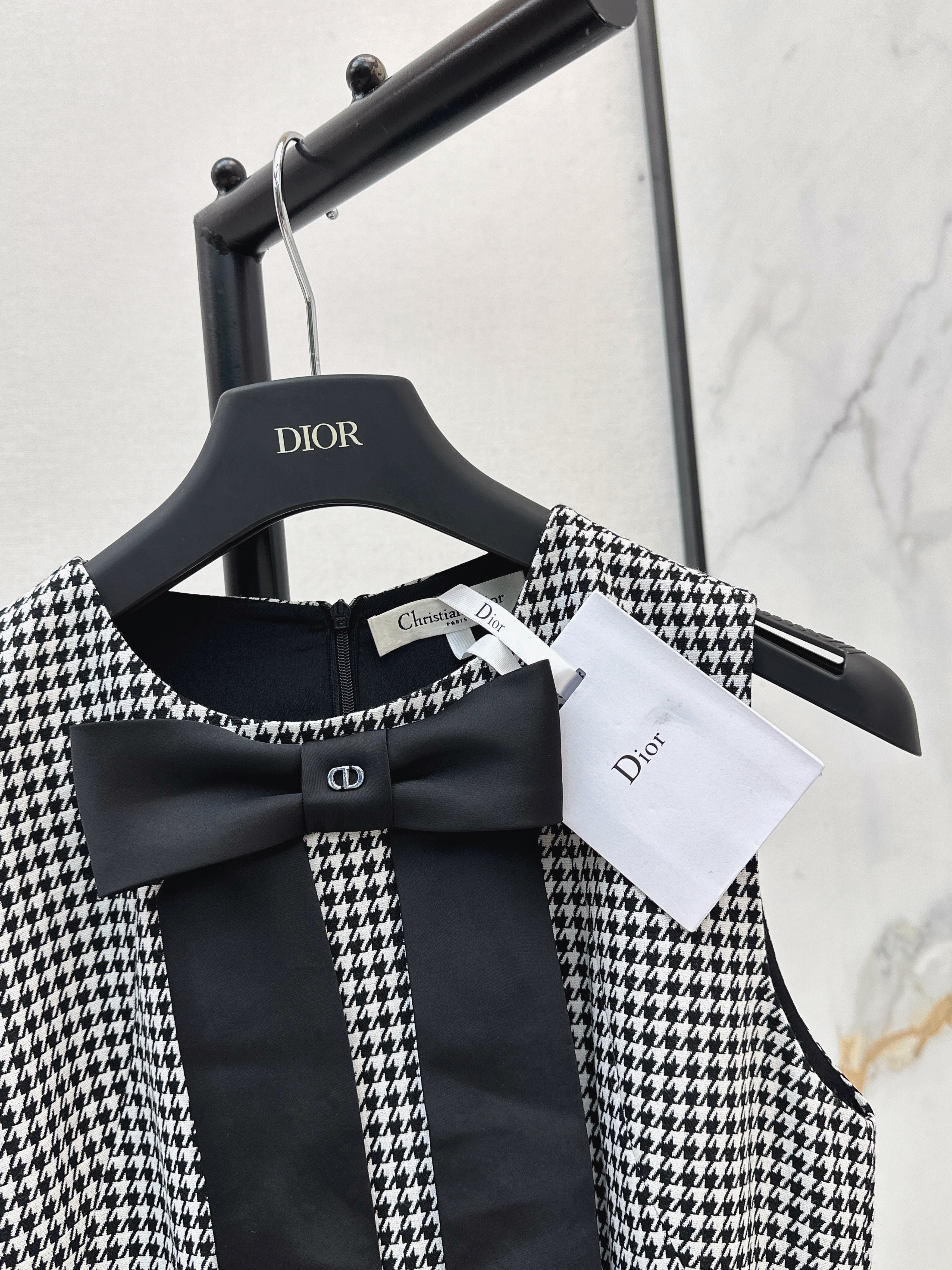 CD 26ss houndstooth dress