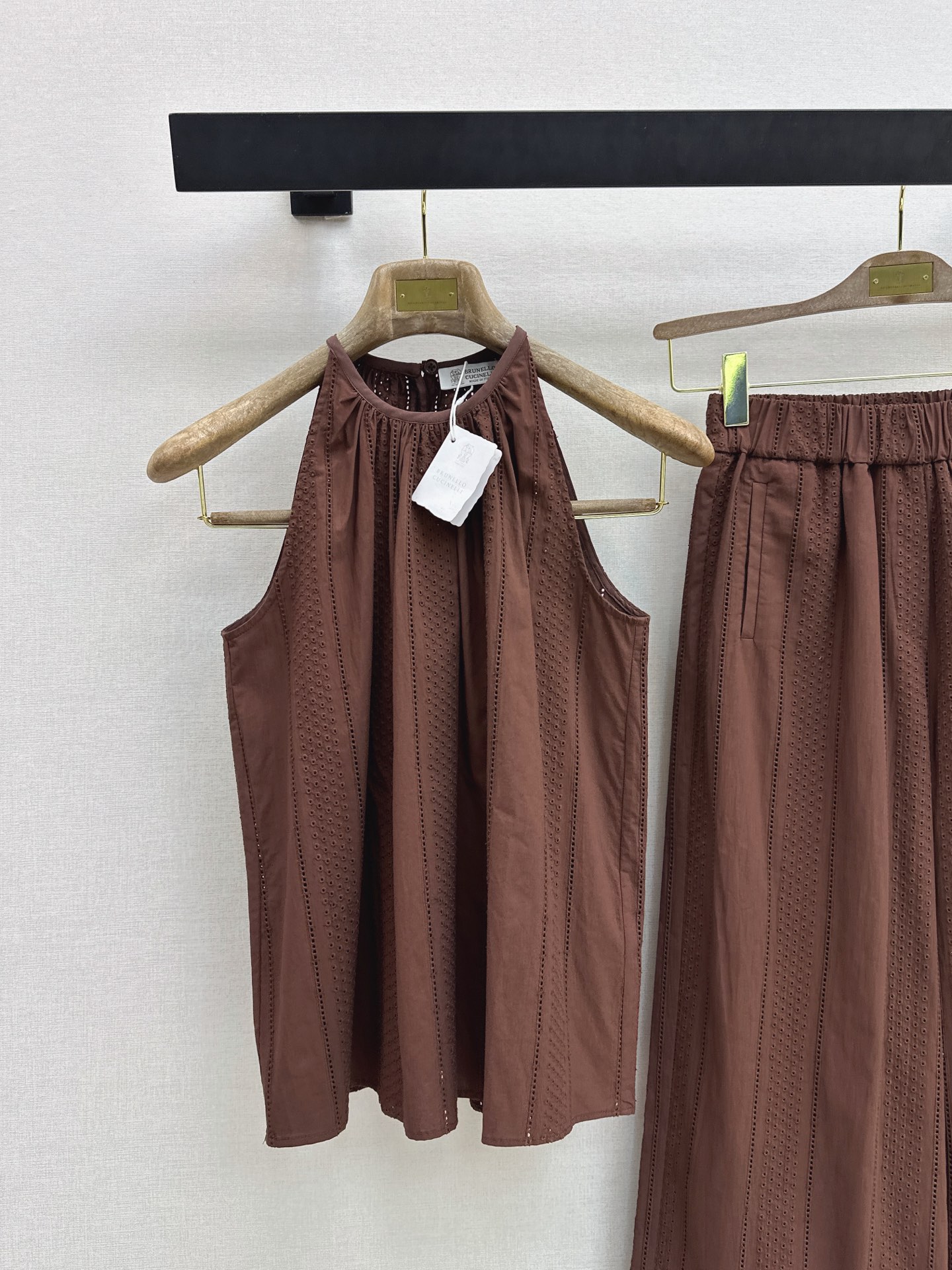 Brun 26ss sleeveless A-line top pants set