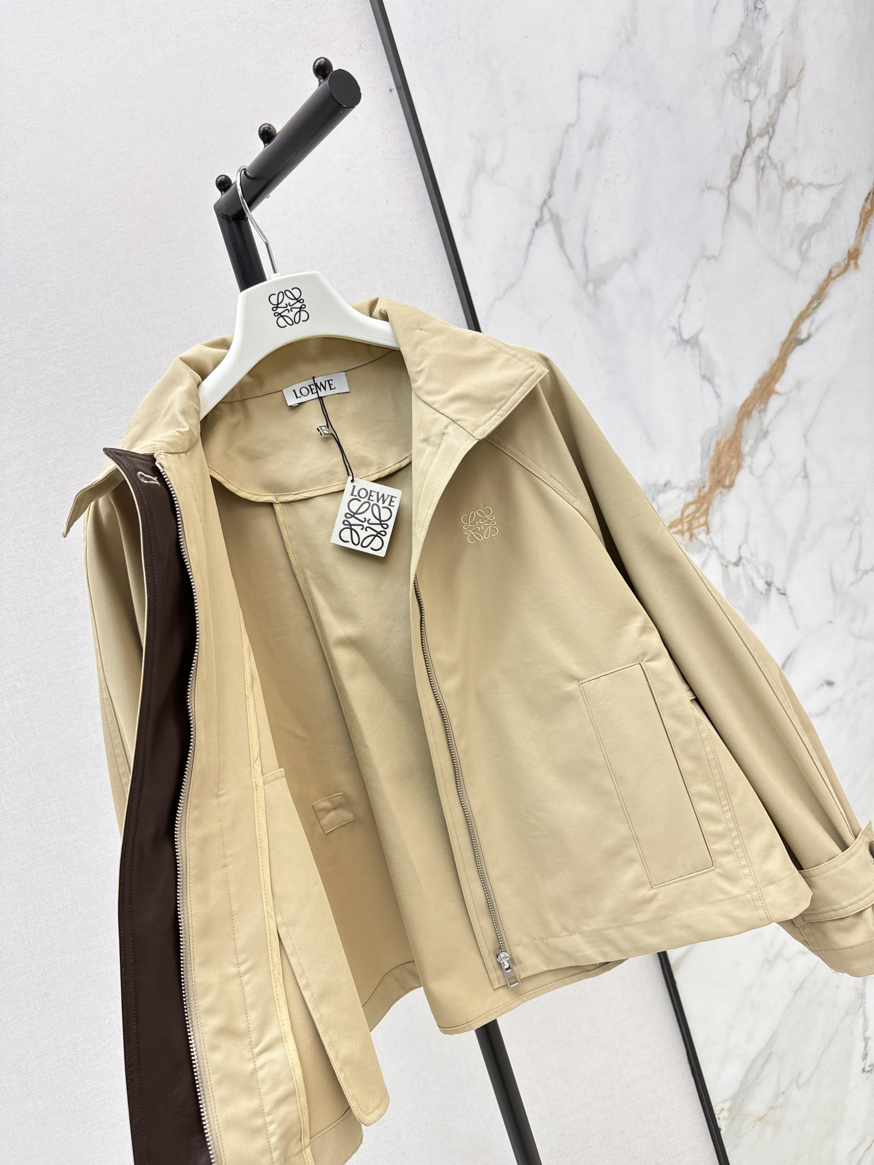Loe 26ss trench coat