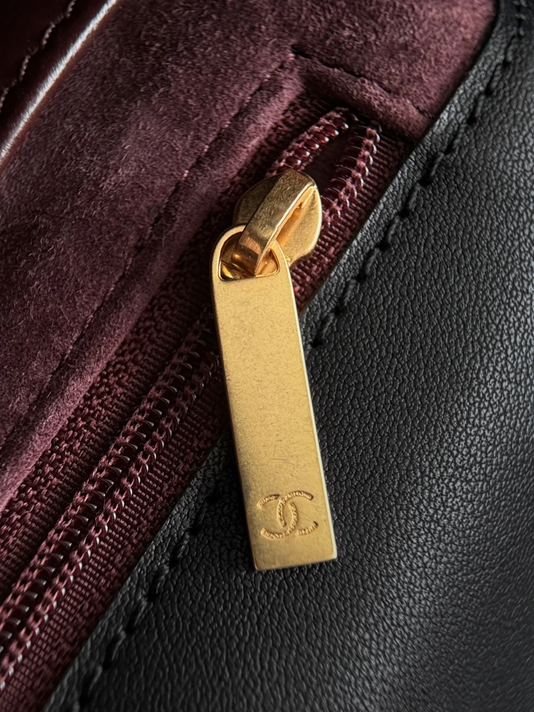 Chan 25S briefcase shoulder bag