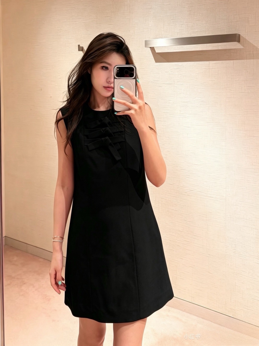 Loui 26ss sleeveless bow dress