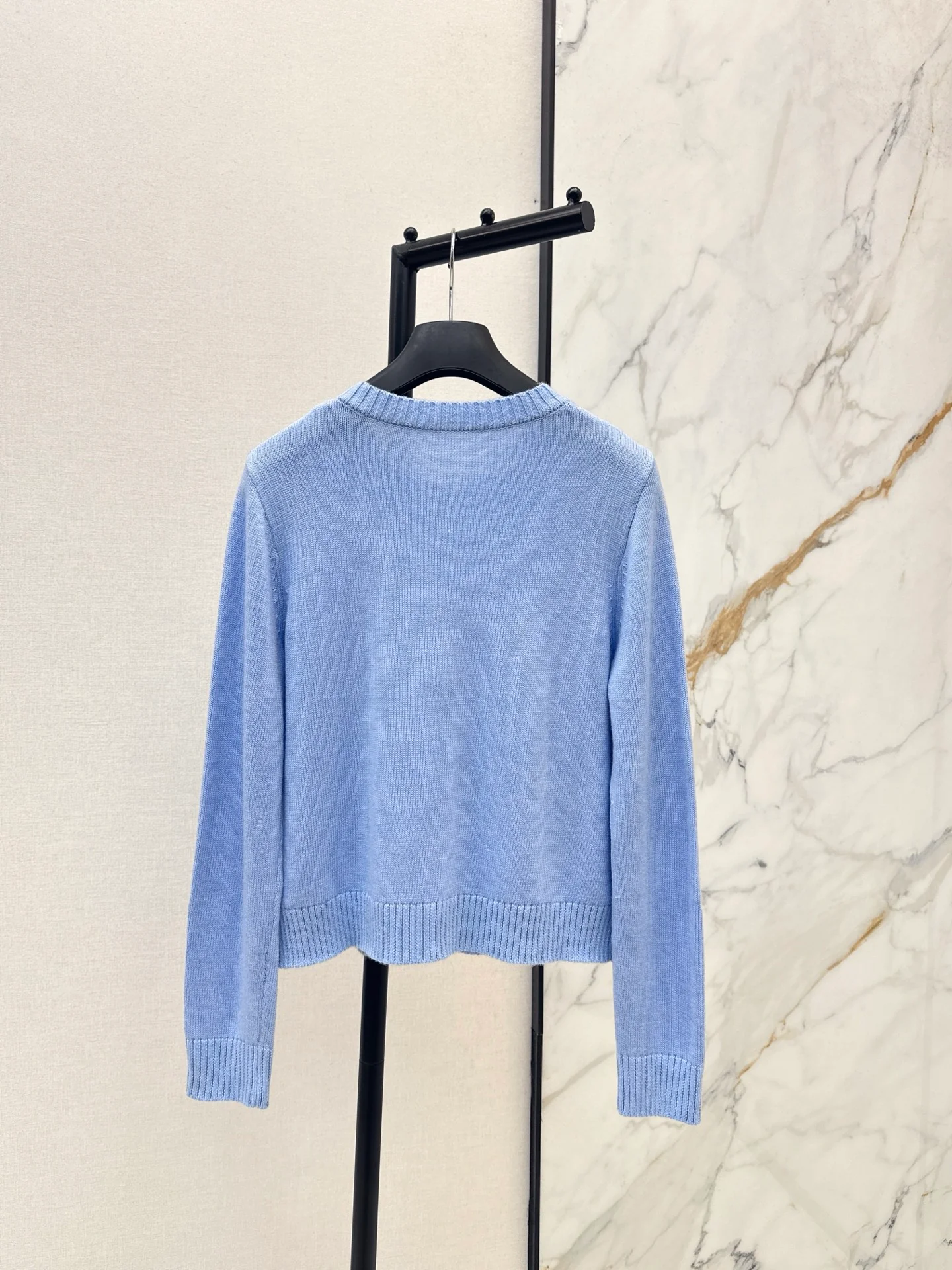 CD 25fw embroidery cardigan