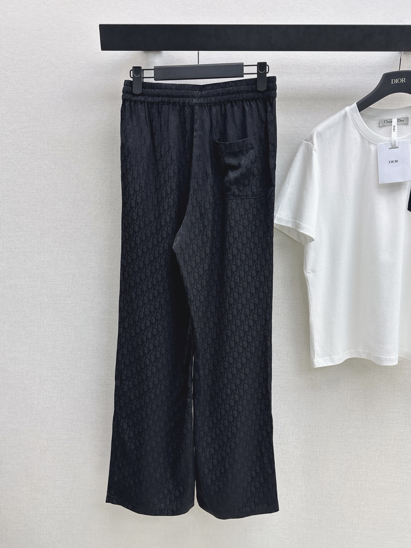 CD 26ss t-shirt wied leg pants set