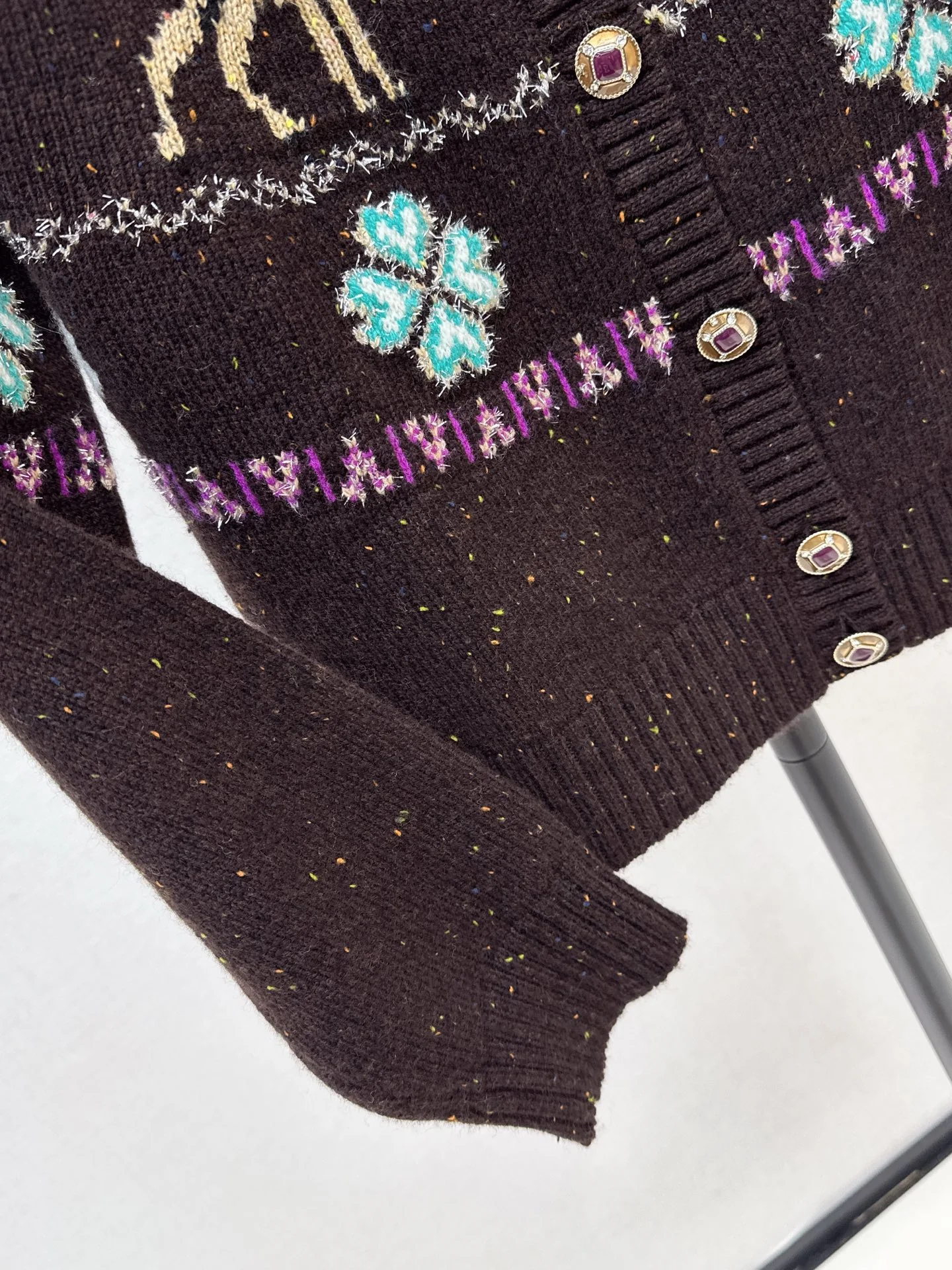 Chan 25fw christmas cardigan