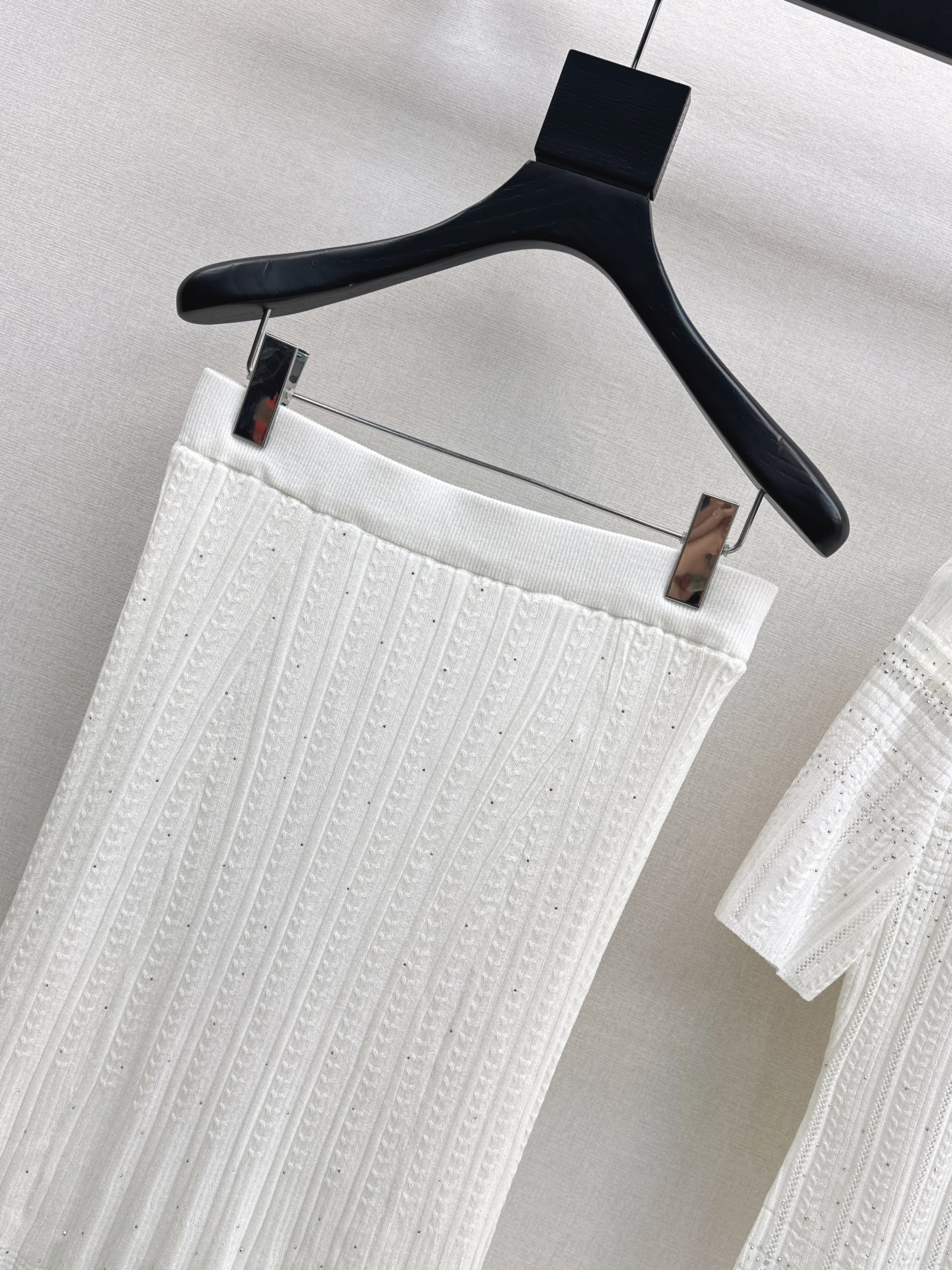 Chan 26ss omber knit top skirt set