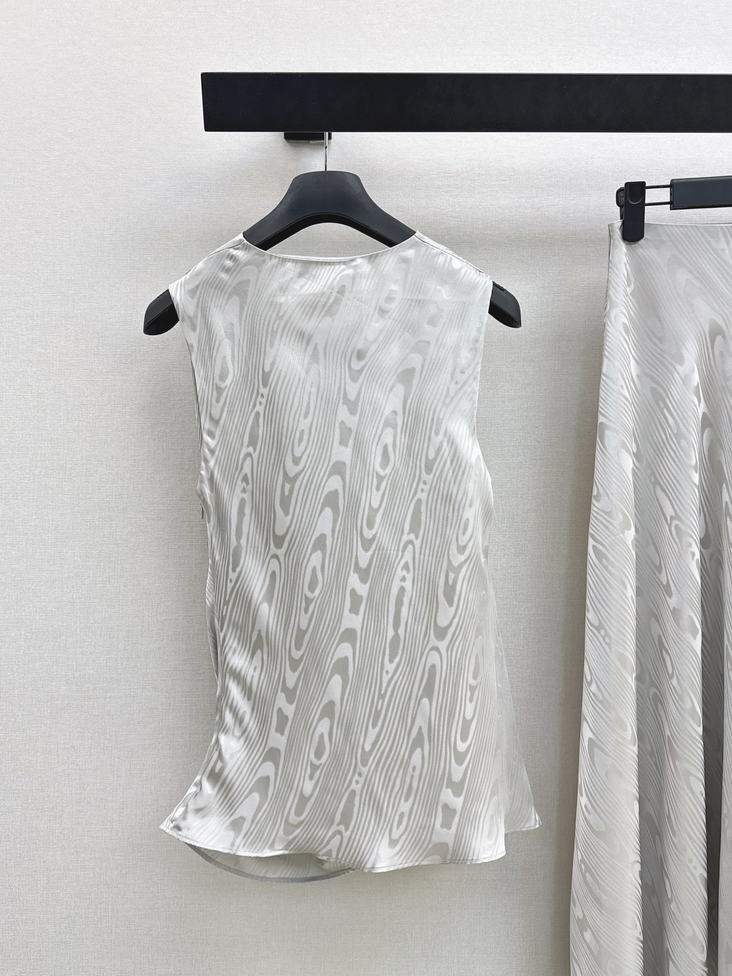 CD 26ss jacquard silk top