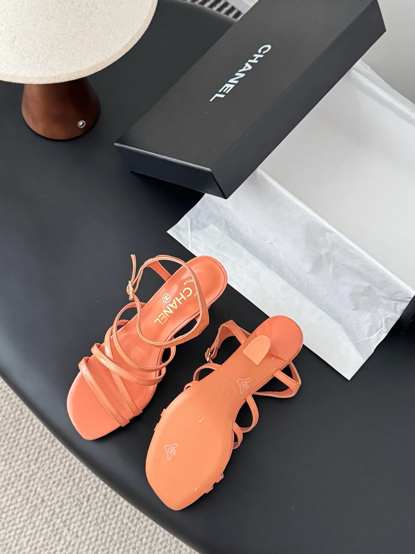 Chan 25fw high heel sandals