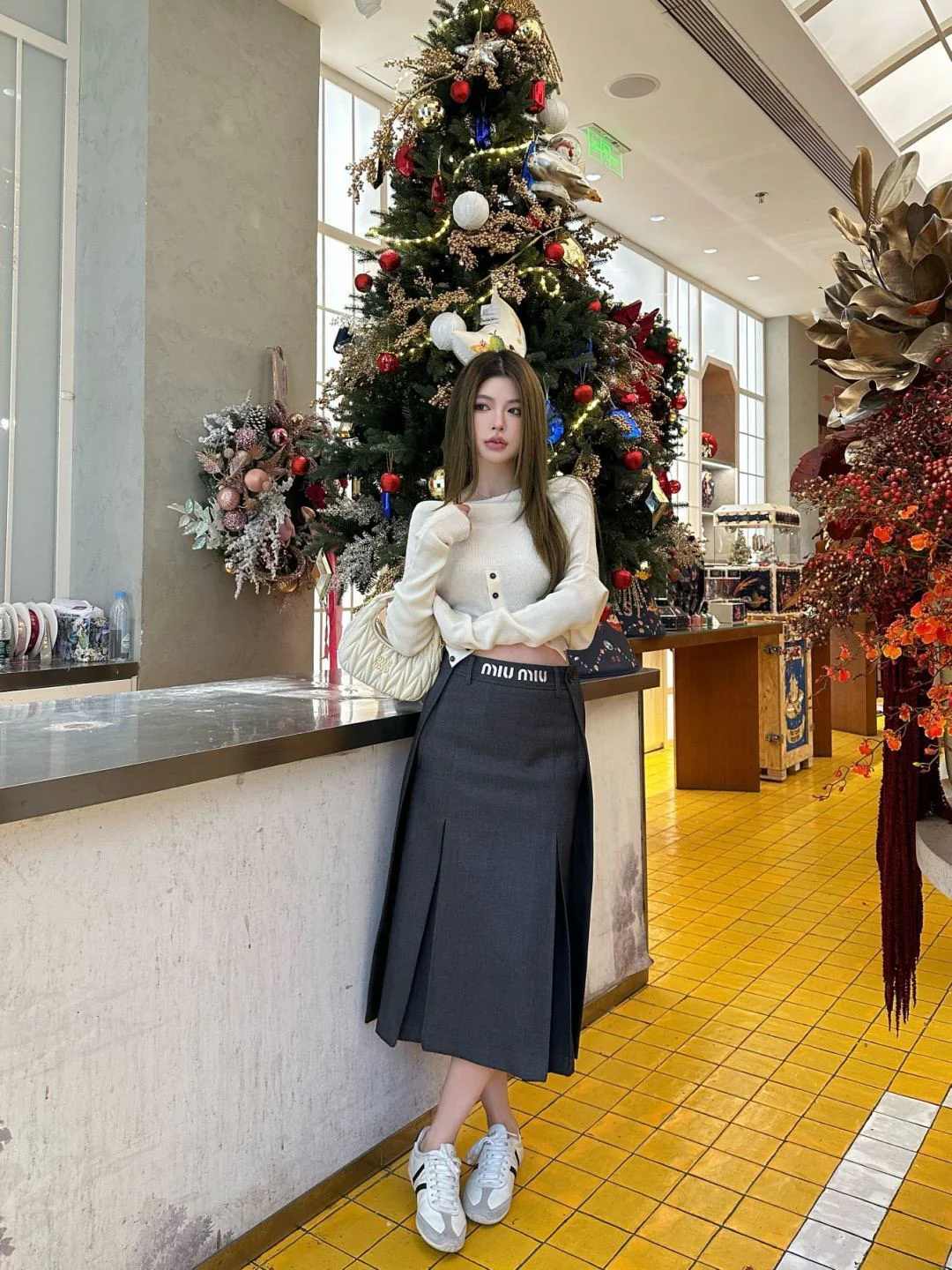 Miu 26ss pleated skirt