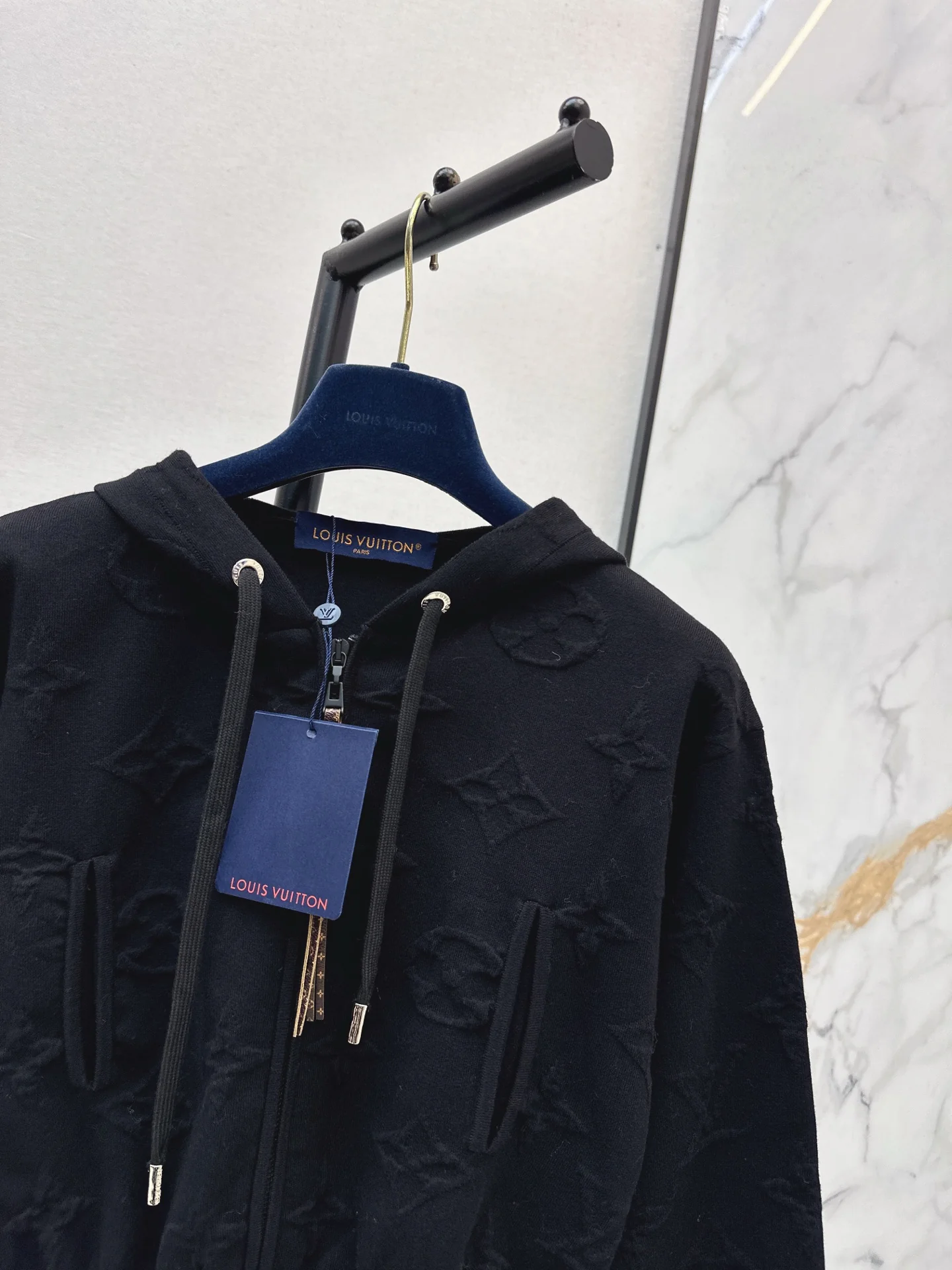 Louis 25fw hooded jacket