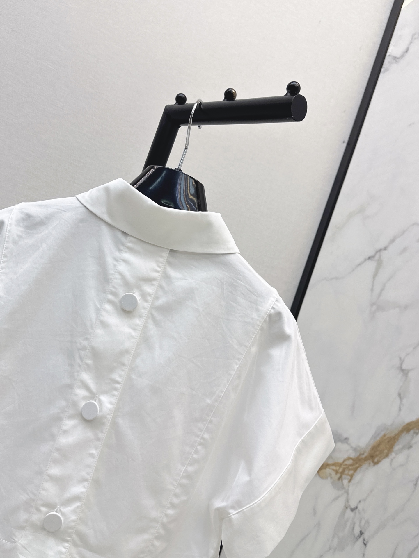 Fen 26ss cropped shirt