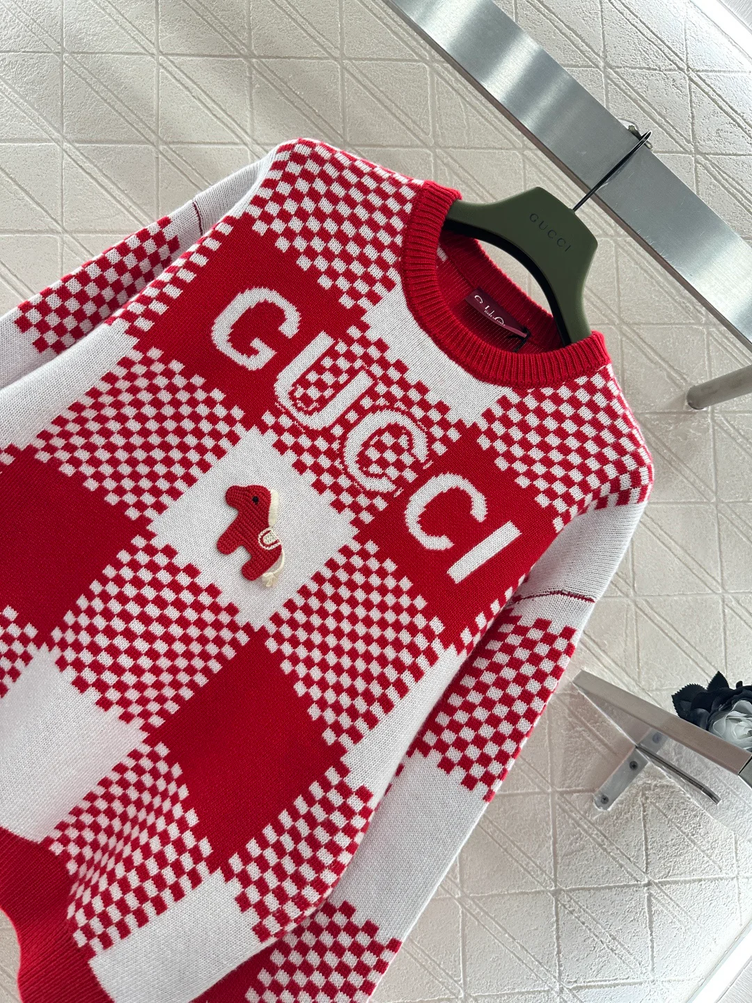Gucc 26ss checkerboard knit sweater