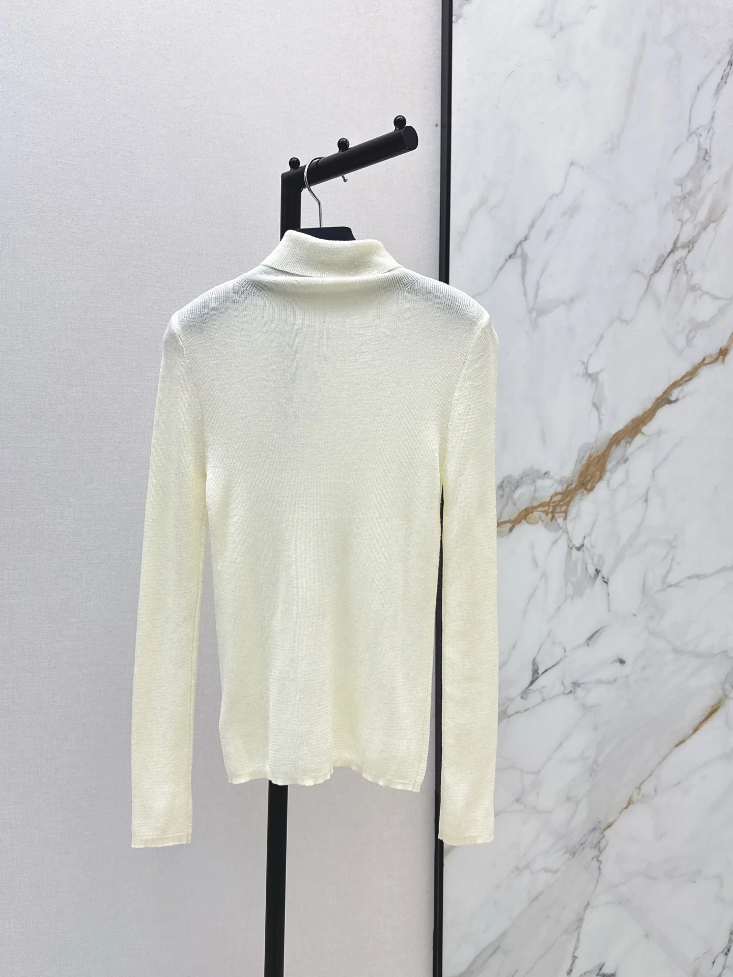 Pra 25fw base layer