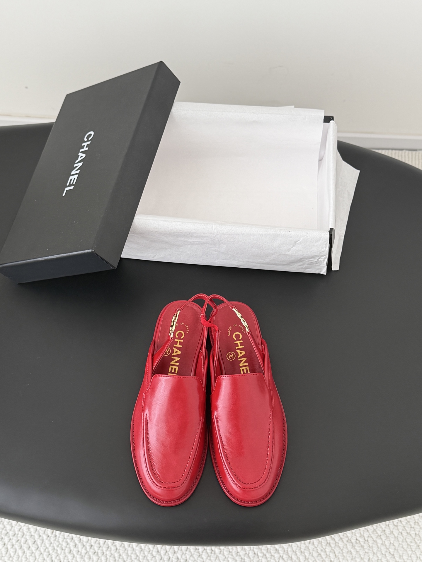 Chan 26ss slingblack loafers