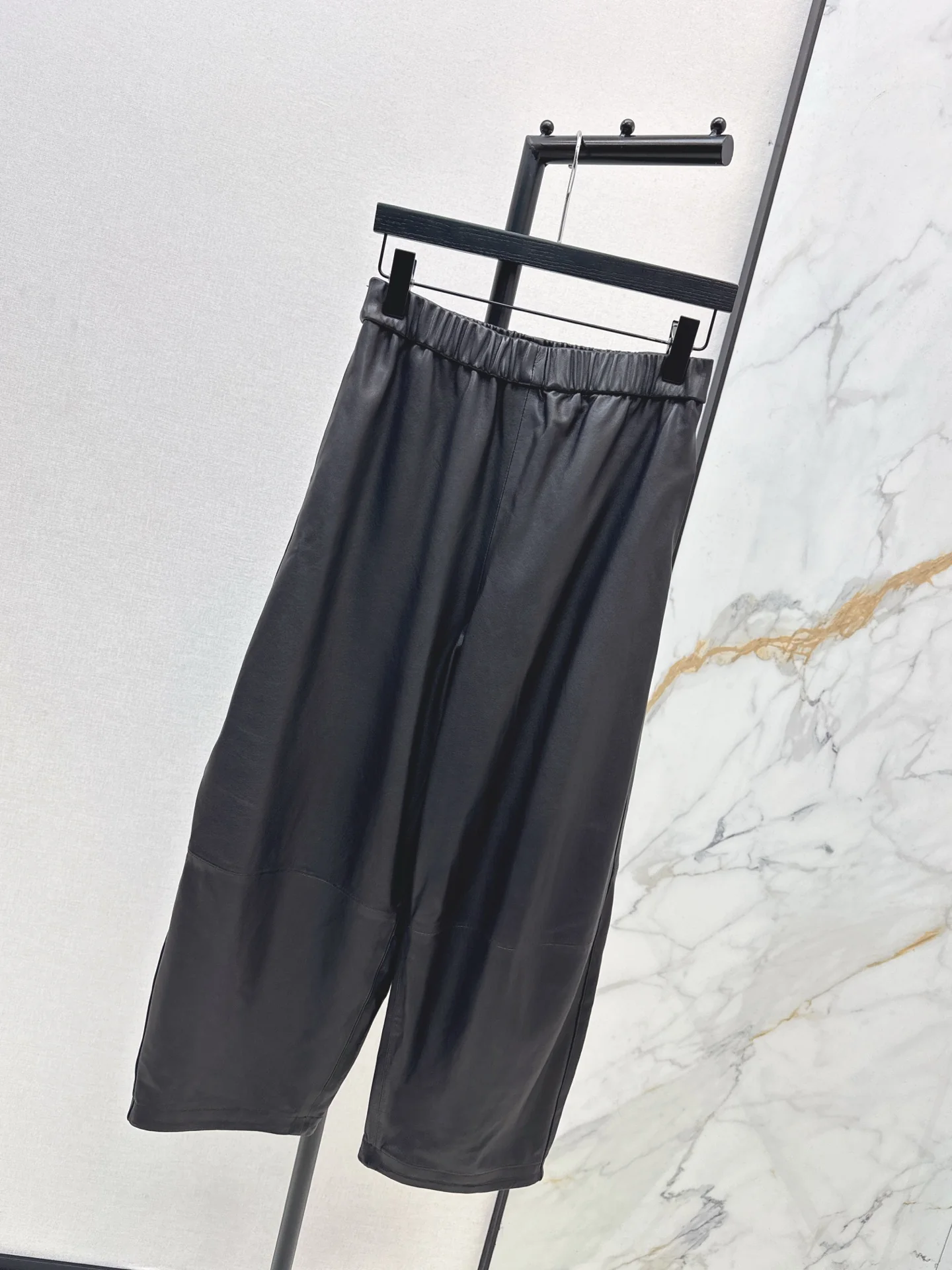Row 25fw leather pants