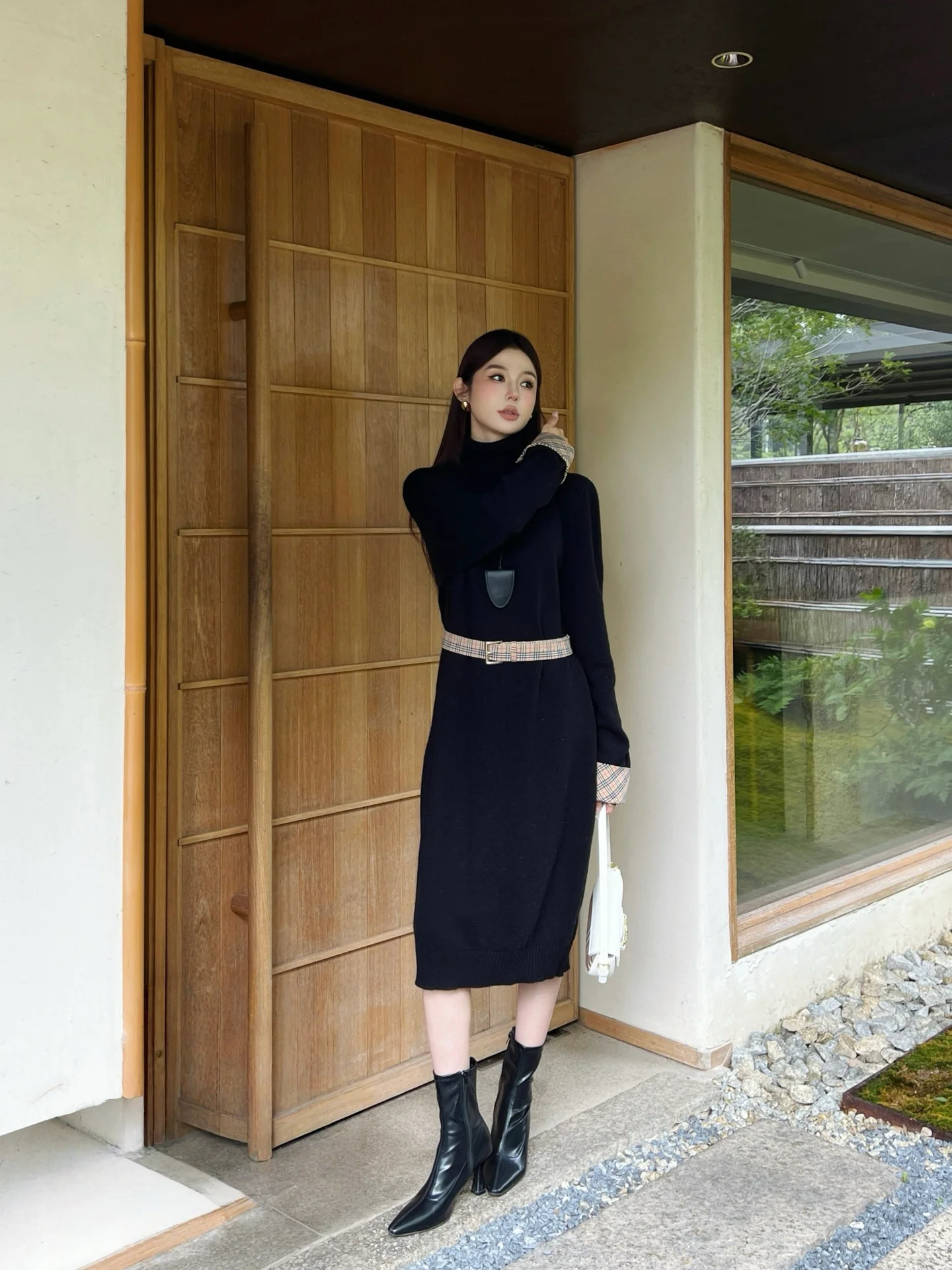 Burb 26ss 2in1 contrast wool dress