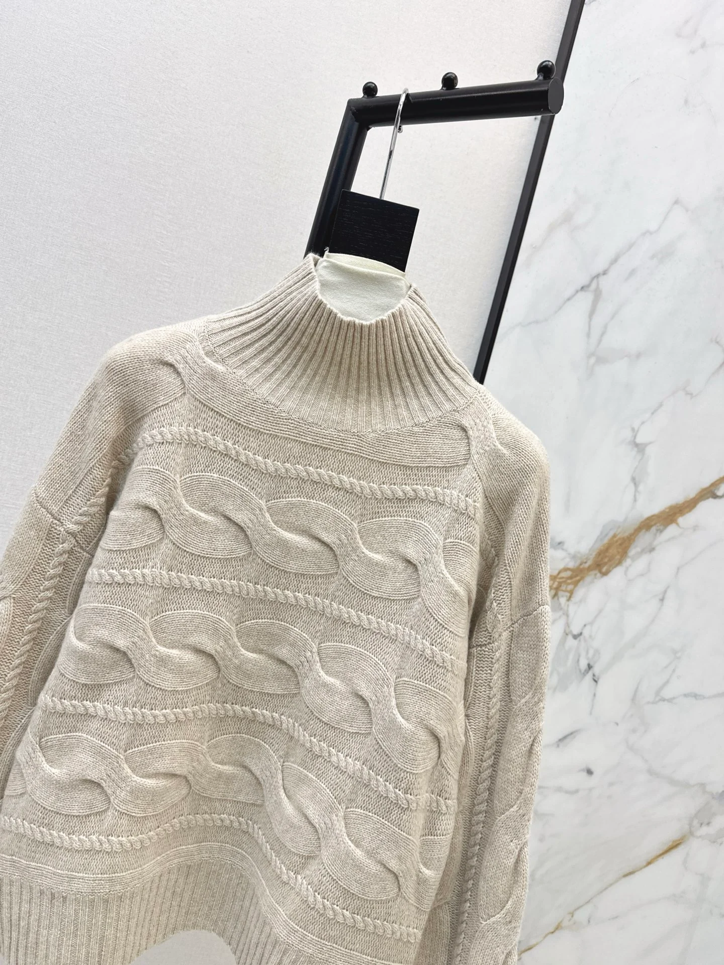 Max 25fw cable knit sweater
