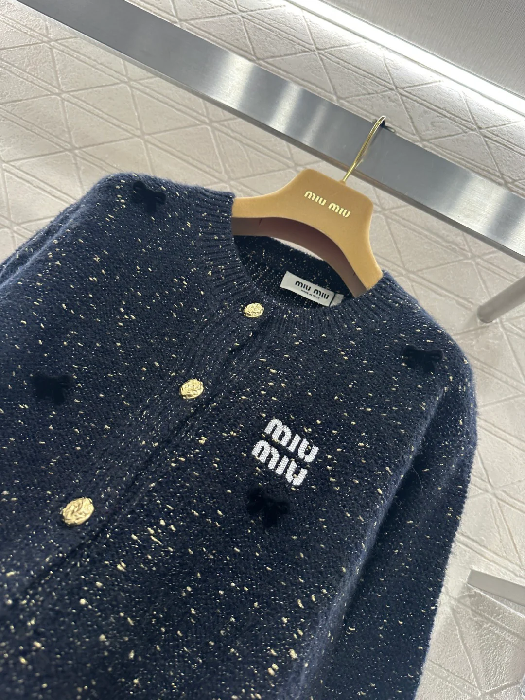 Miu 26ss 3d bow cardigan