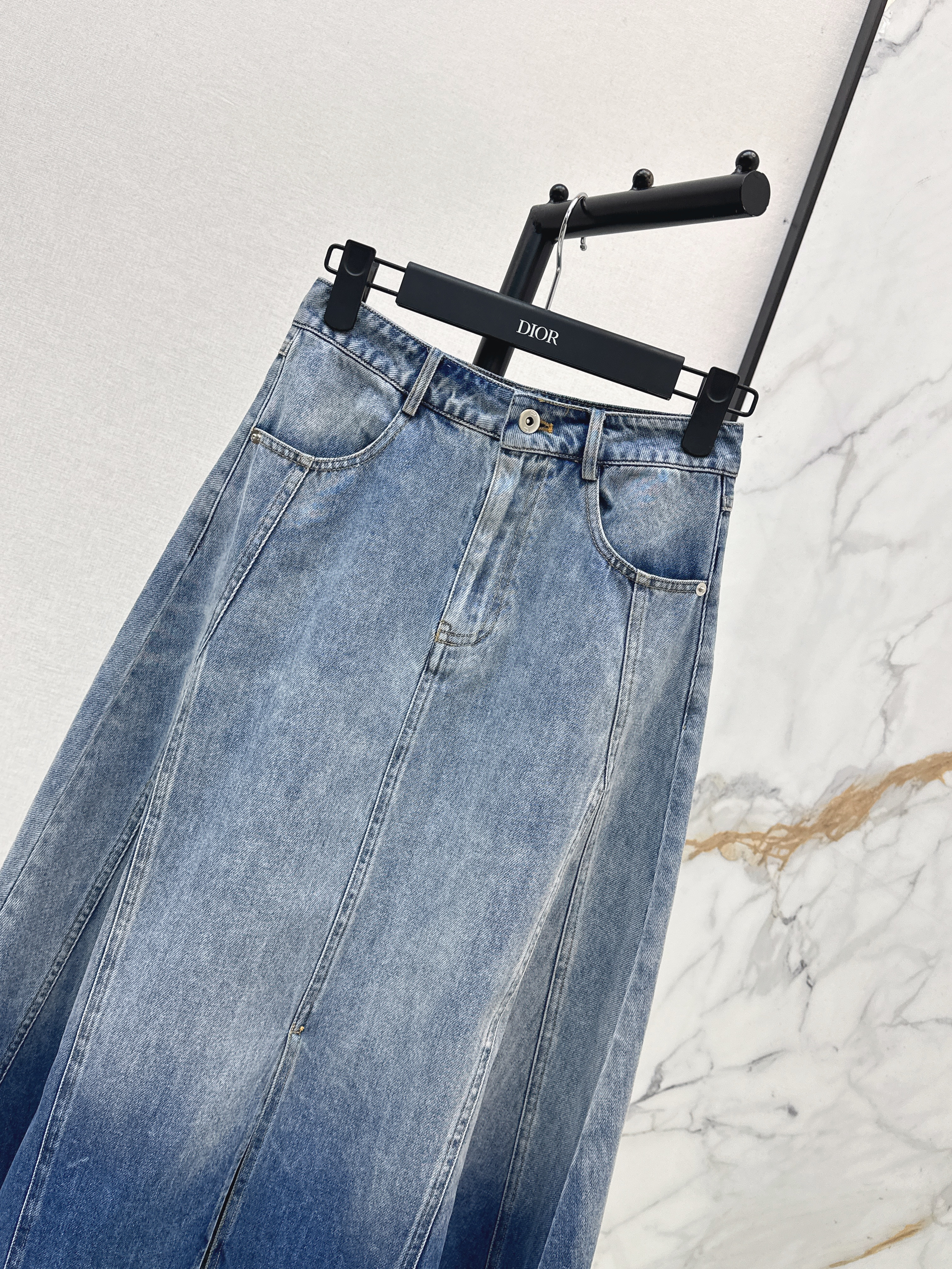 CD 26ss gradient denim a-line skirt