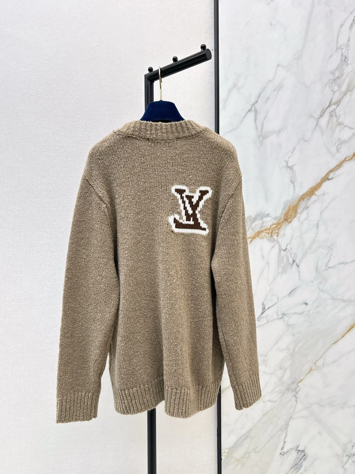 Louis 25fw jacquard sweater