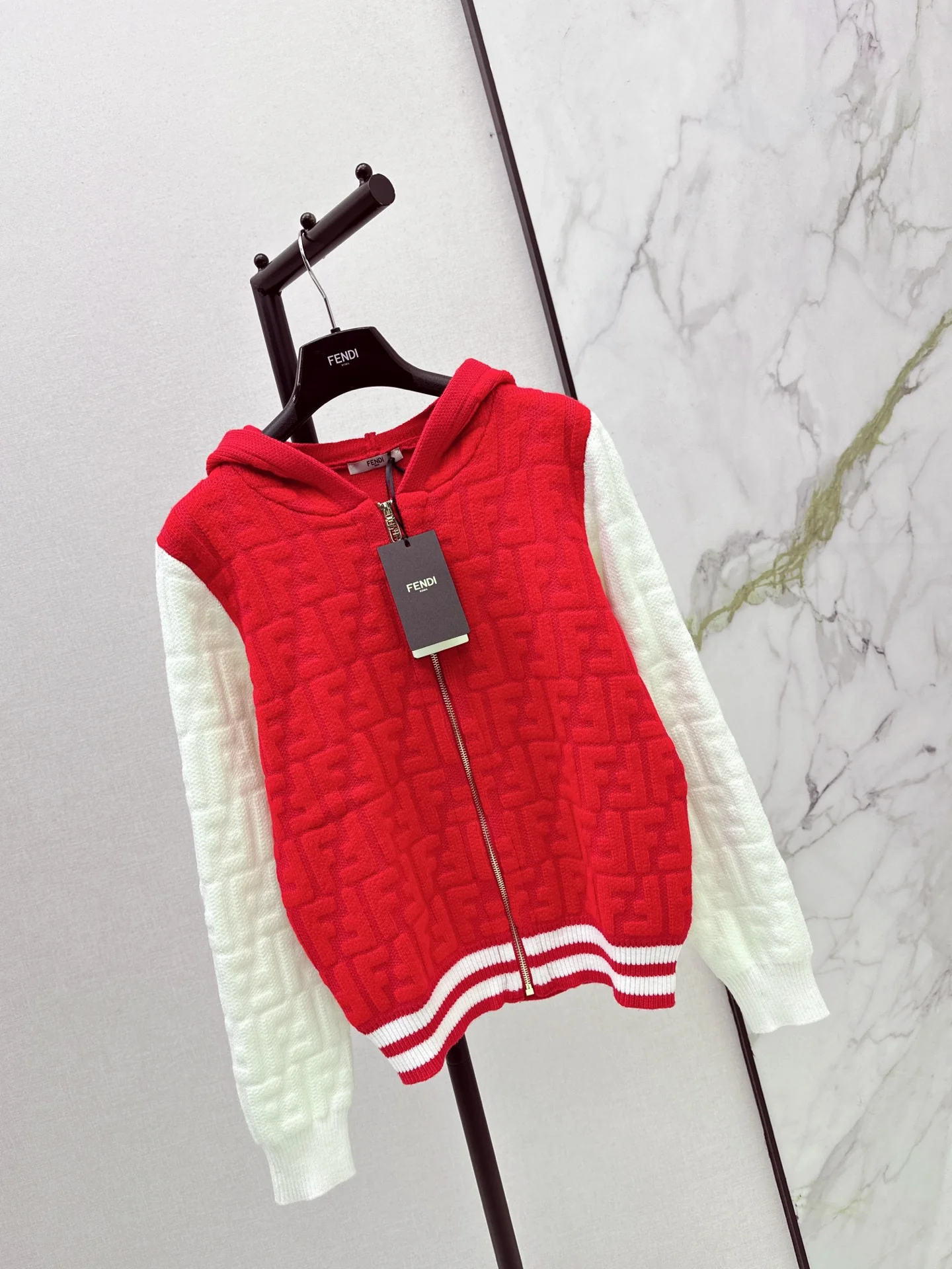Fend 25fw hooded cardigan