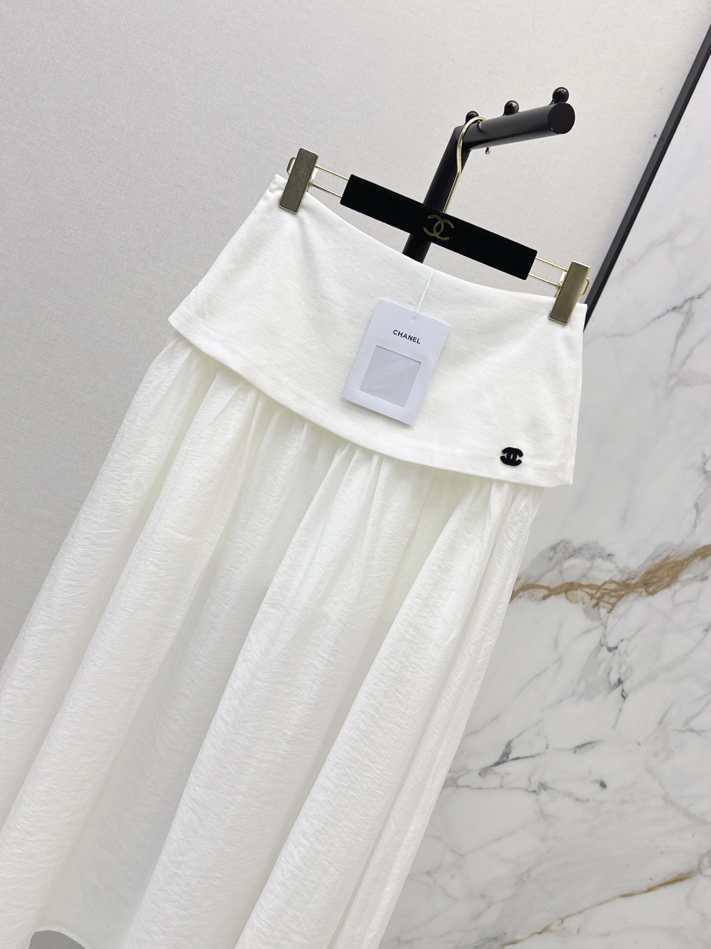 Chan 26ss contract mesh skirt