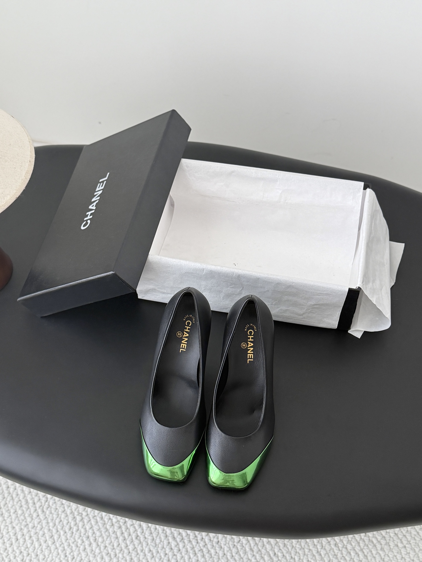 Chan 26K stilettos pumps