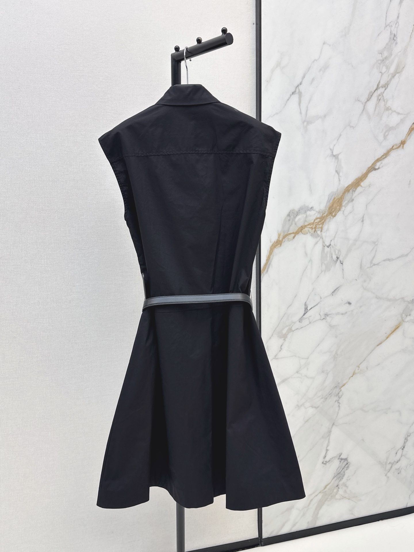 CD 26ss sleeveless polo dress