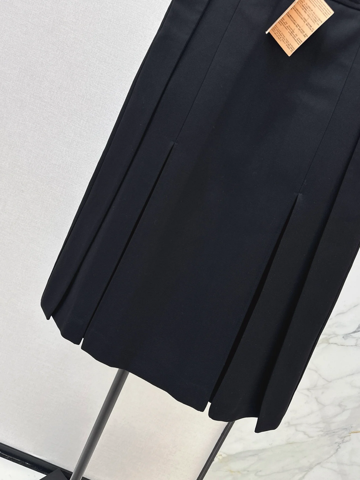 Miu 26ss pleated skirt