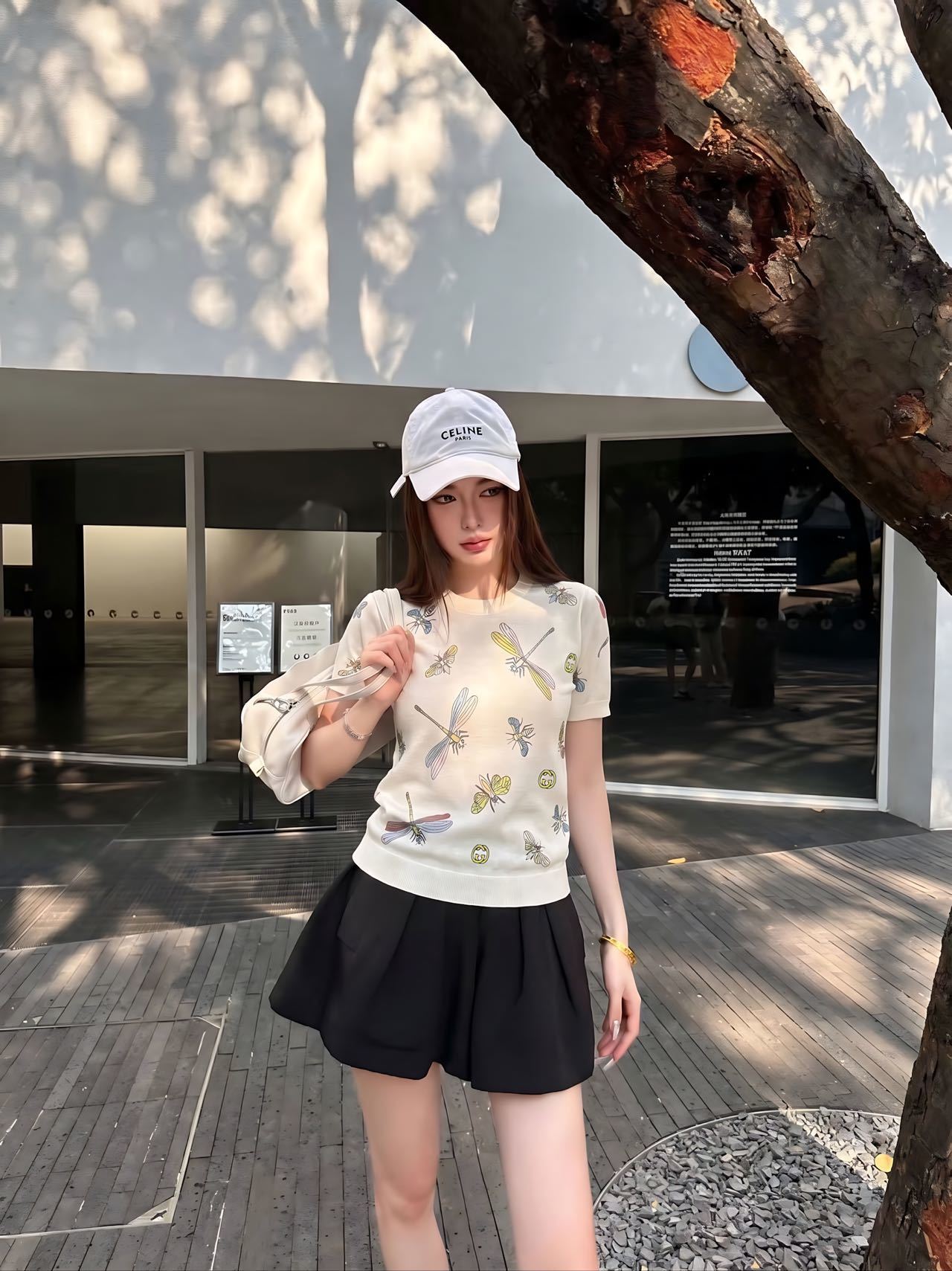 Guc 26ss embroidery sweater