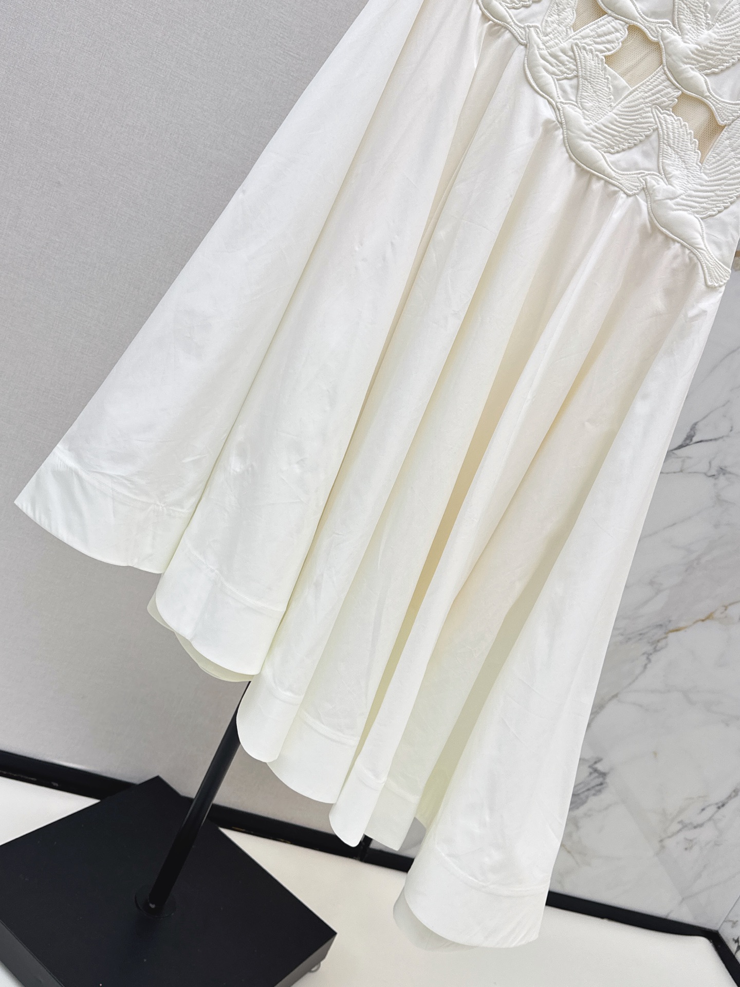 Zimm 226ss asymmetrical skirt