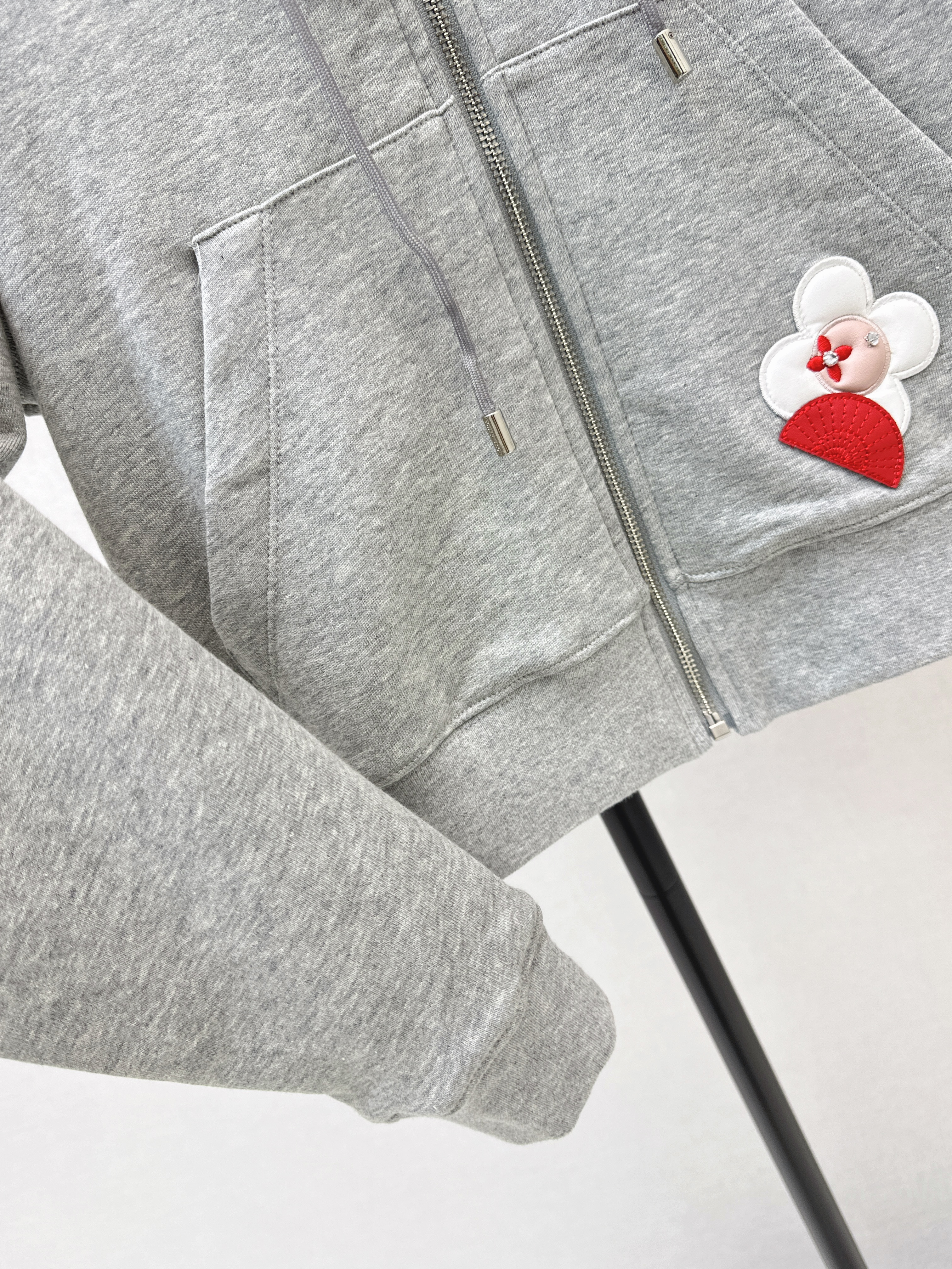 Loui 26ss hooded jacket