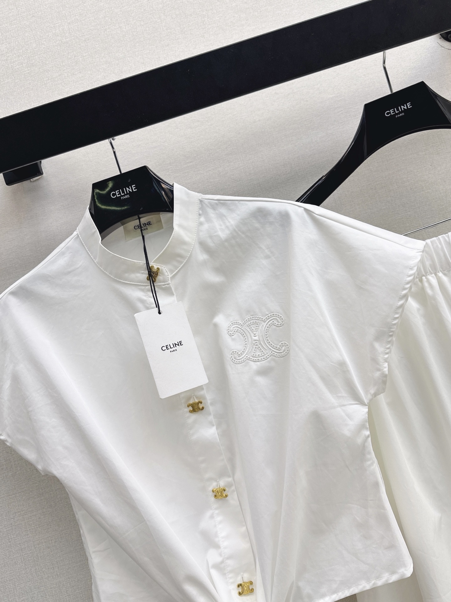 Celi 26ss cropped shirt skirt set