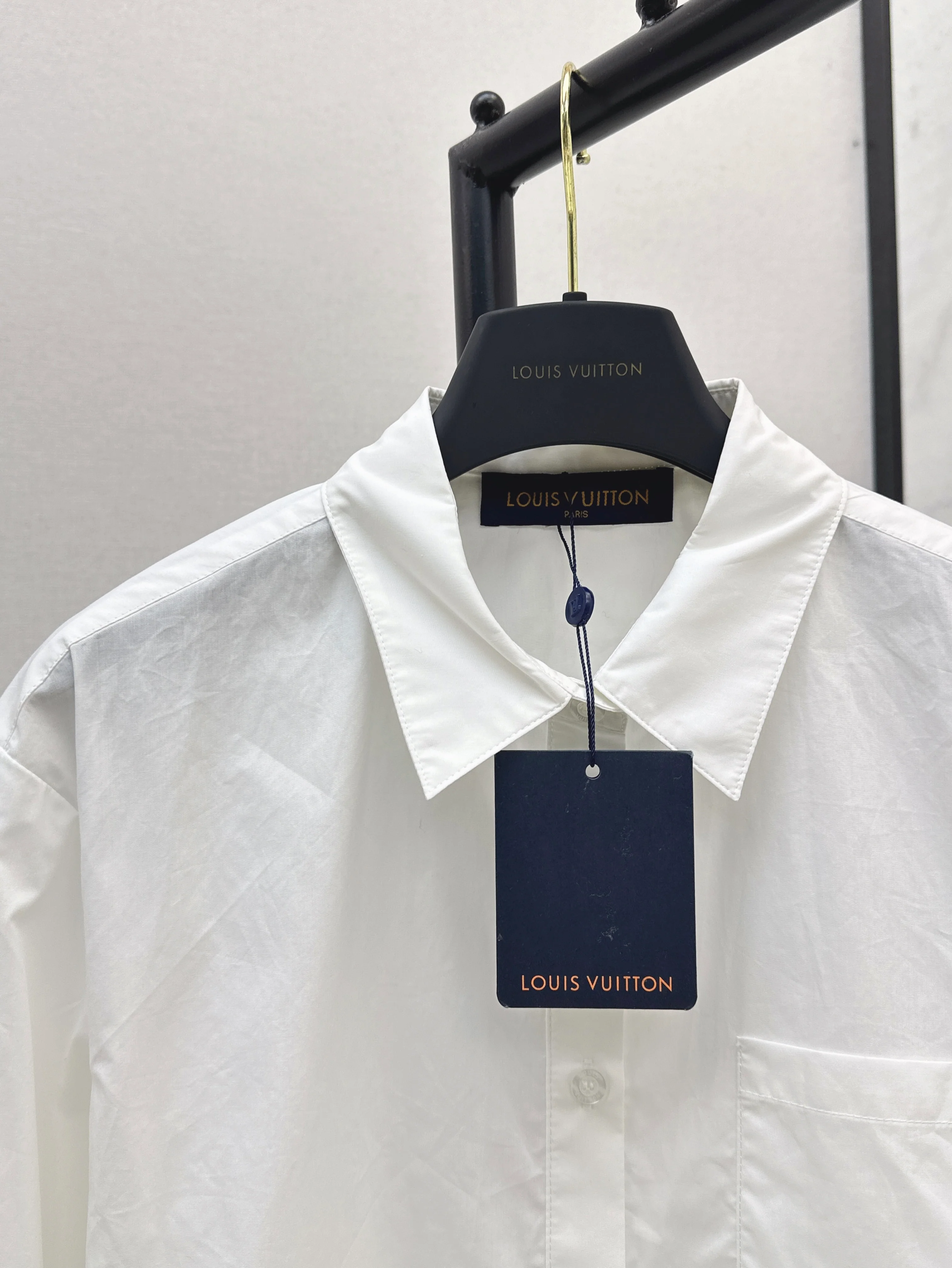 Louis 26ss lace trim shirts