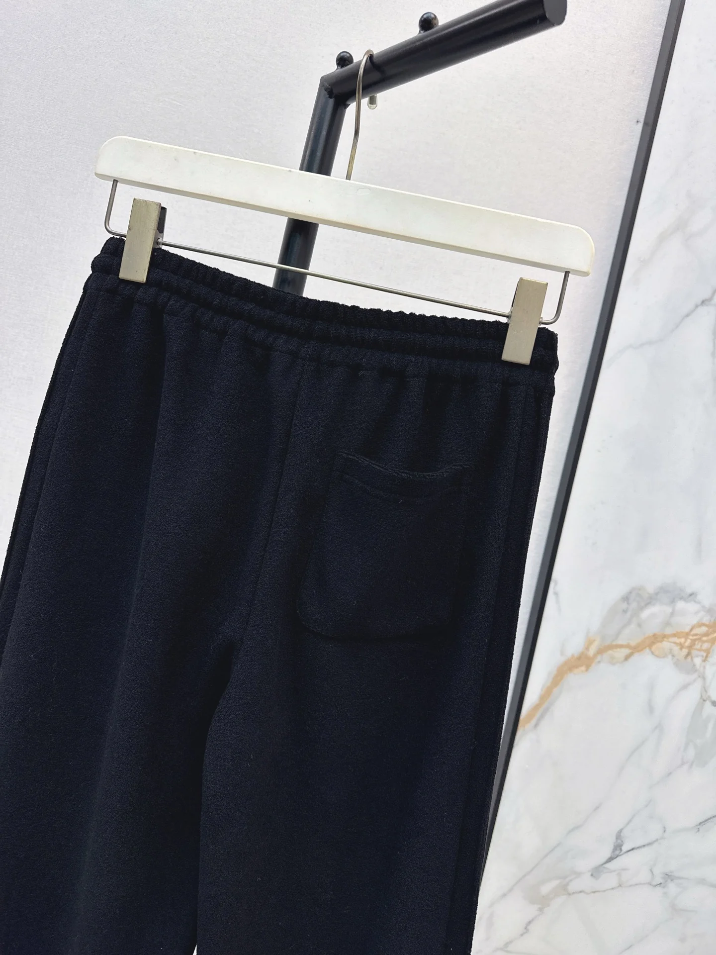 Loe 25fw wide pants