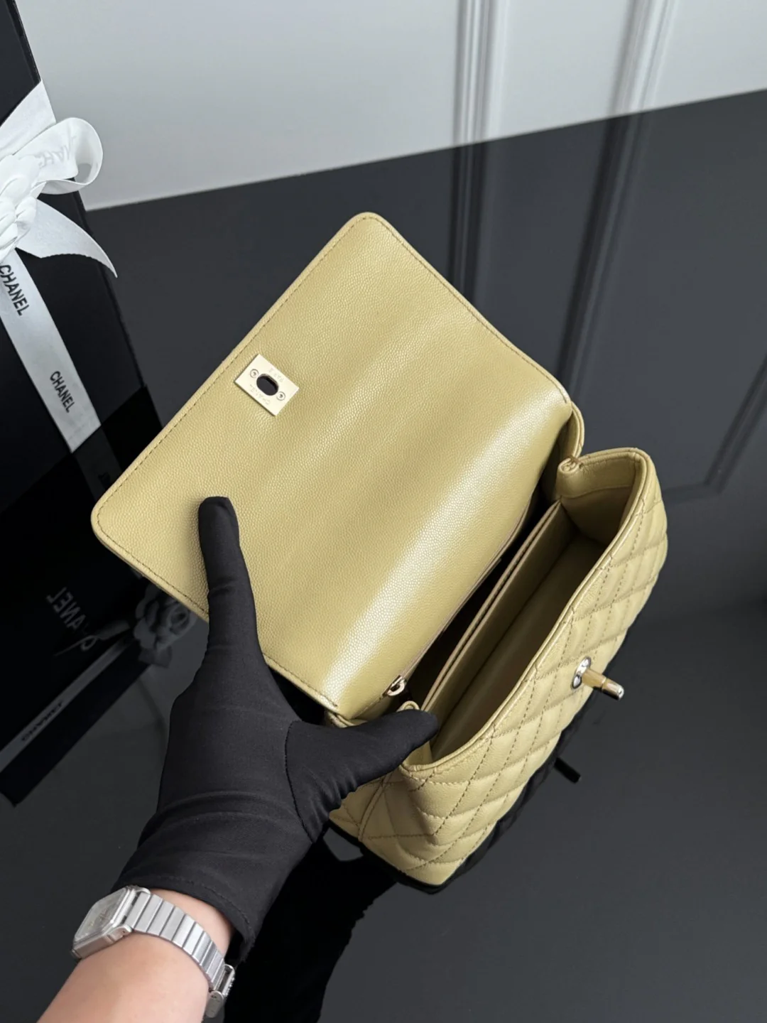 Chan 26ss coco handle shoulder bag