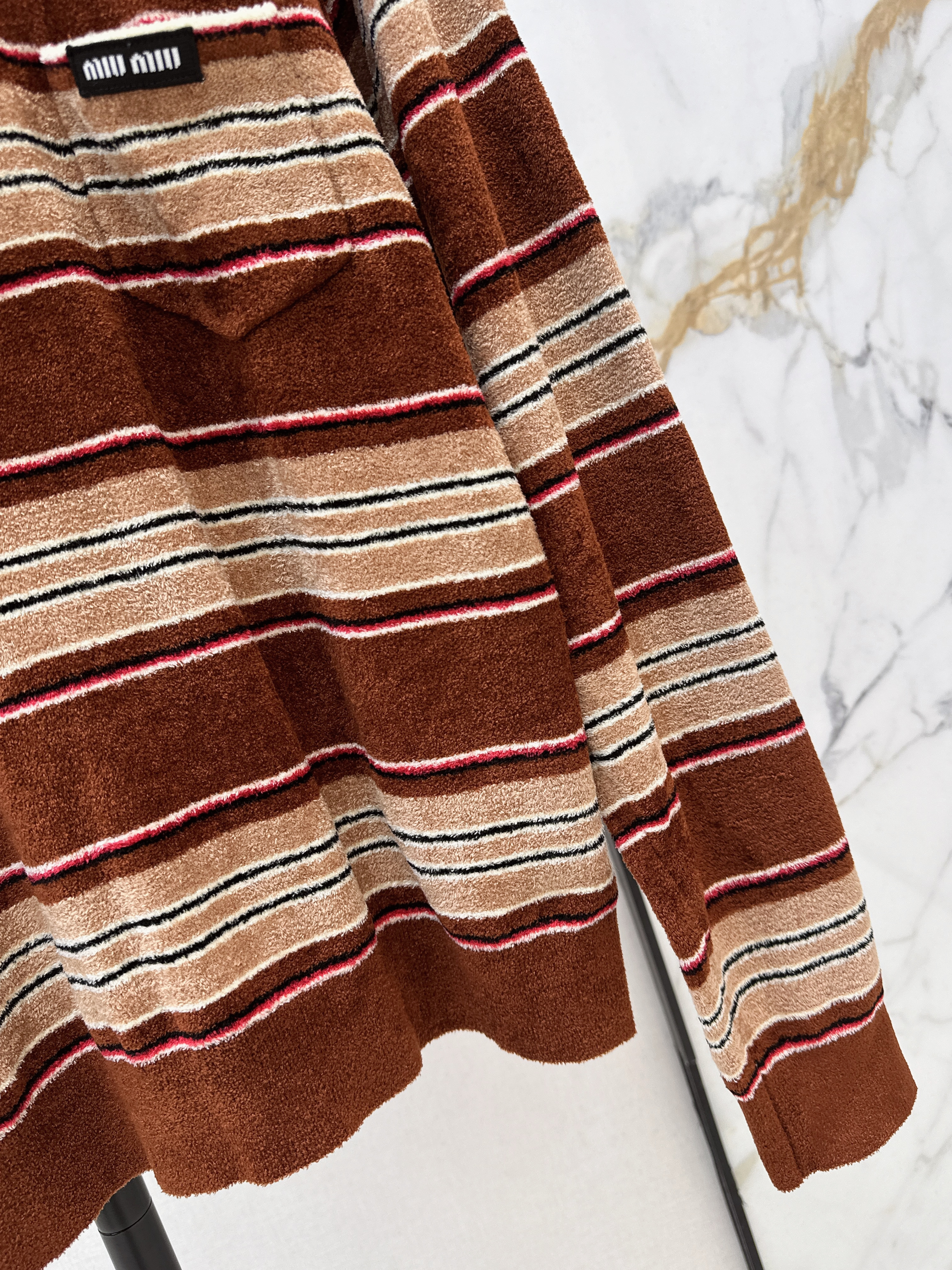 Miu 26ss stripe sweater