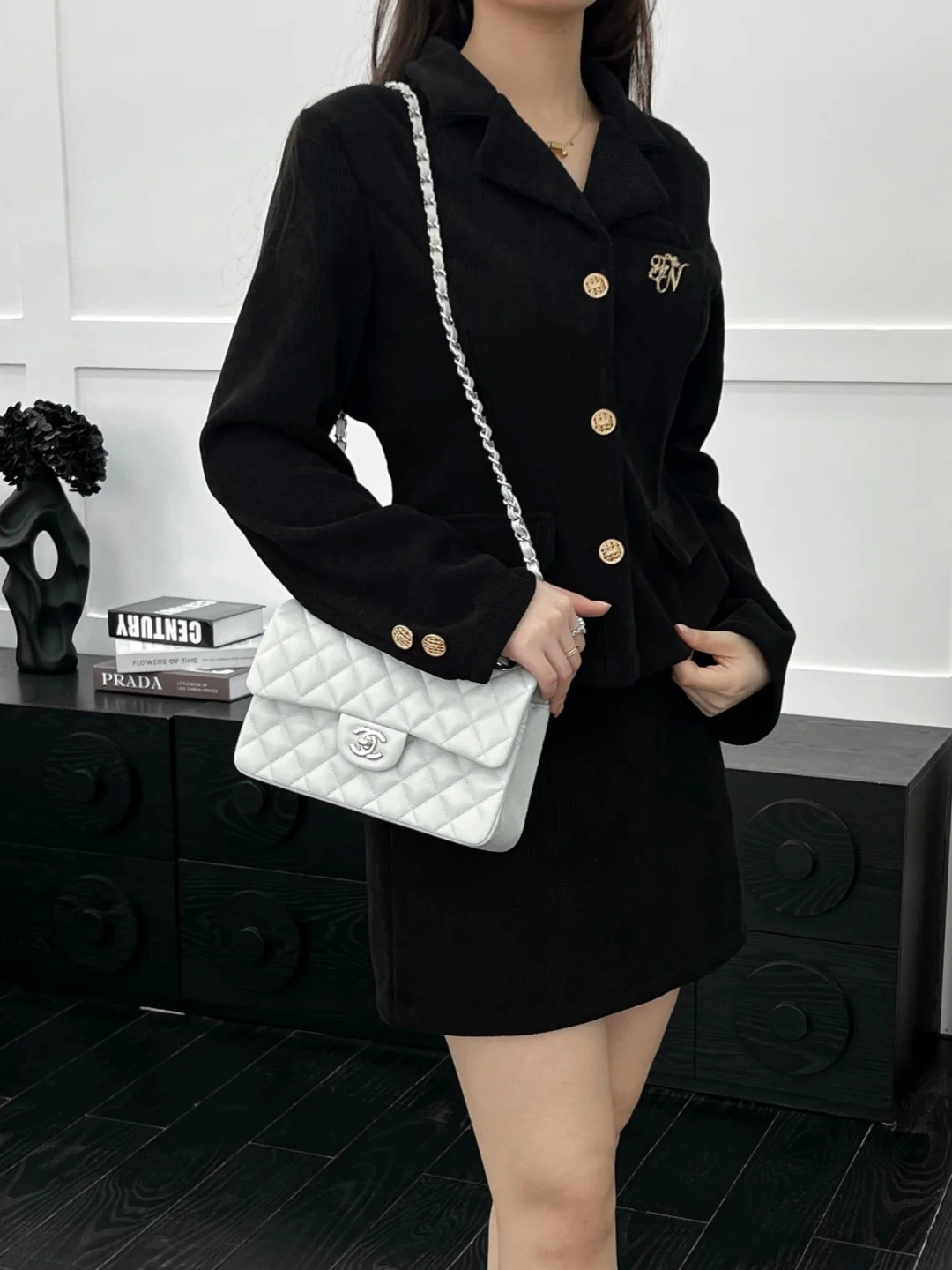 Chan cf23 chain shoulder bag