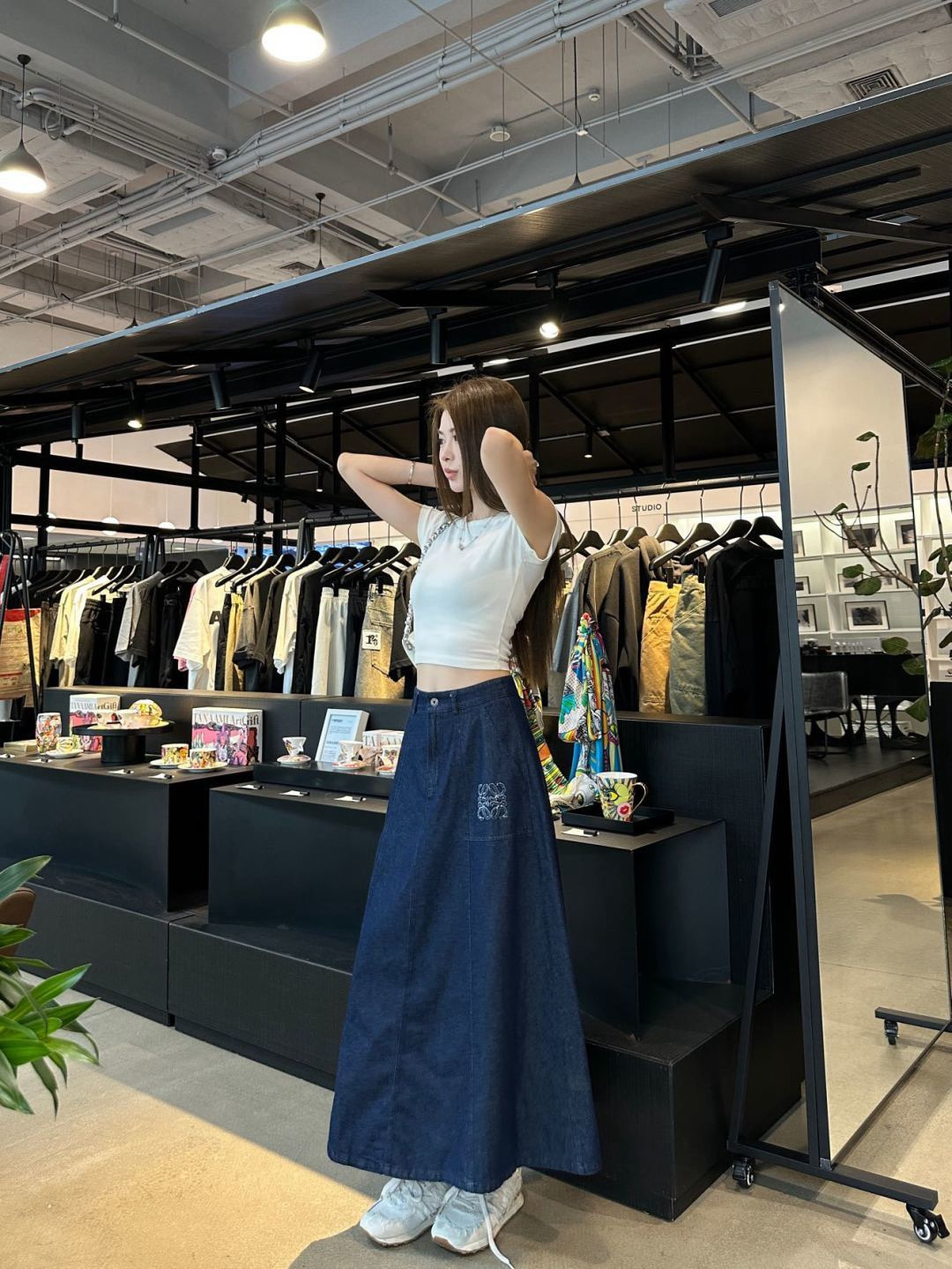 Loe 26ss High-Waisted A-Line Denim Skirt