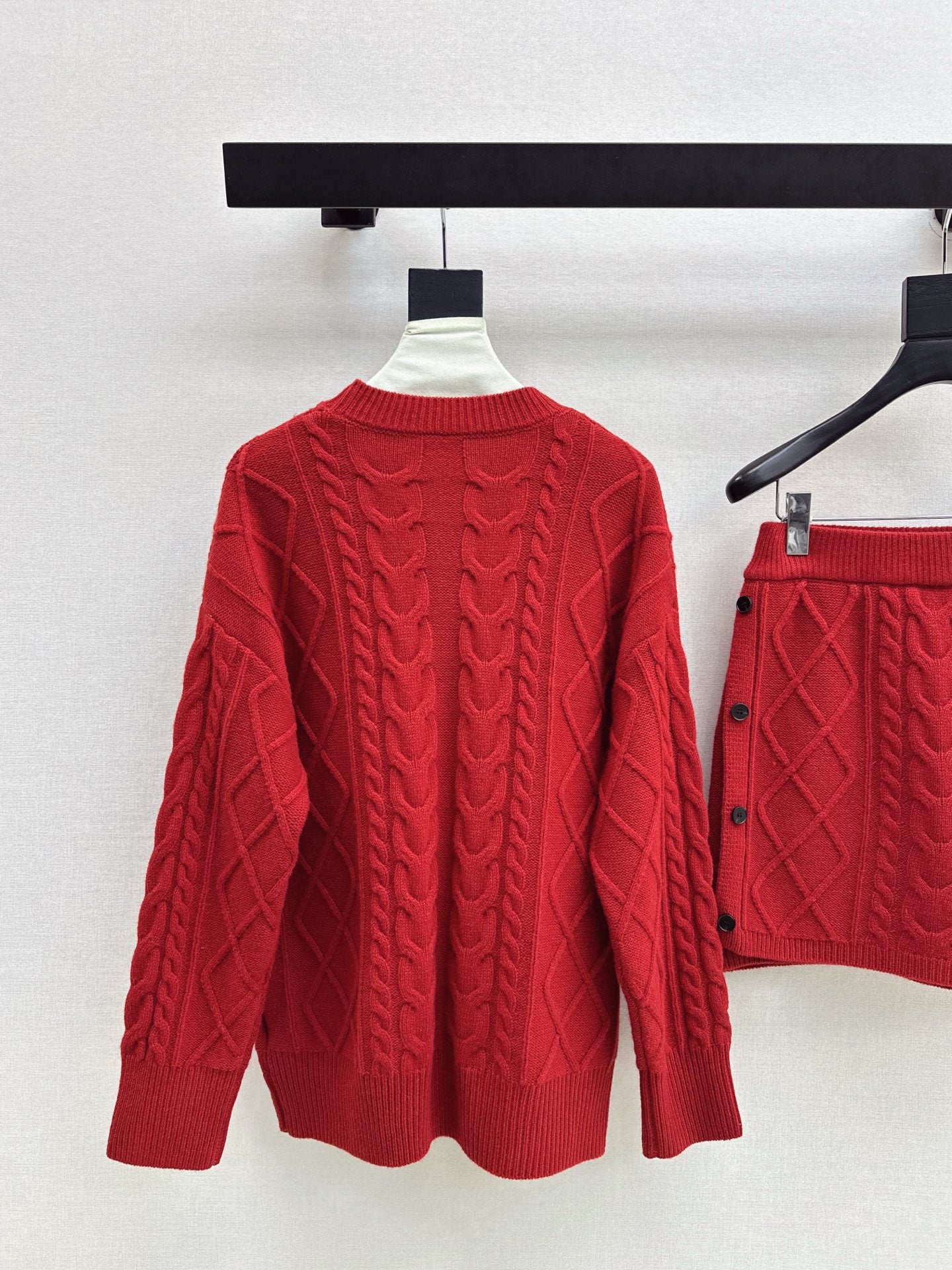 Max 26ss outfit sets sweater skirts