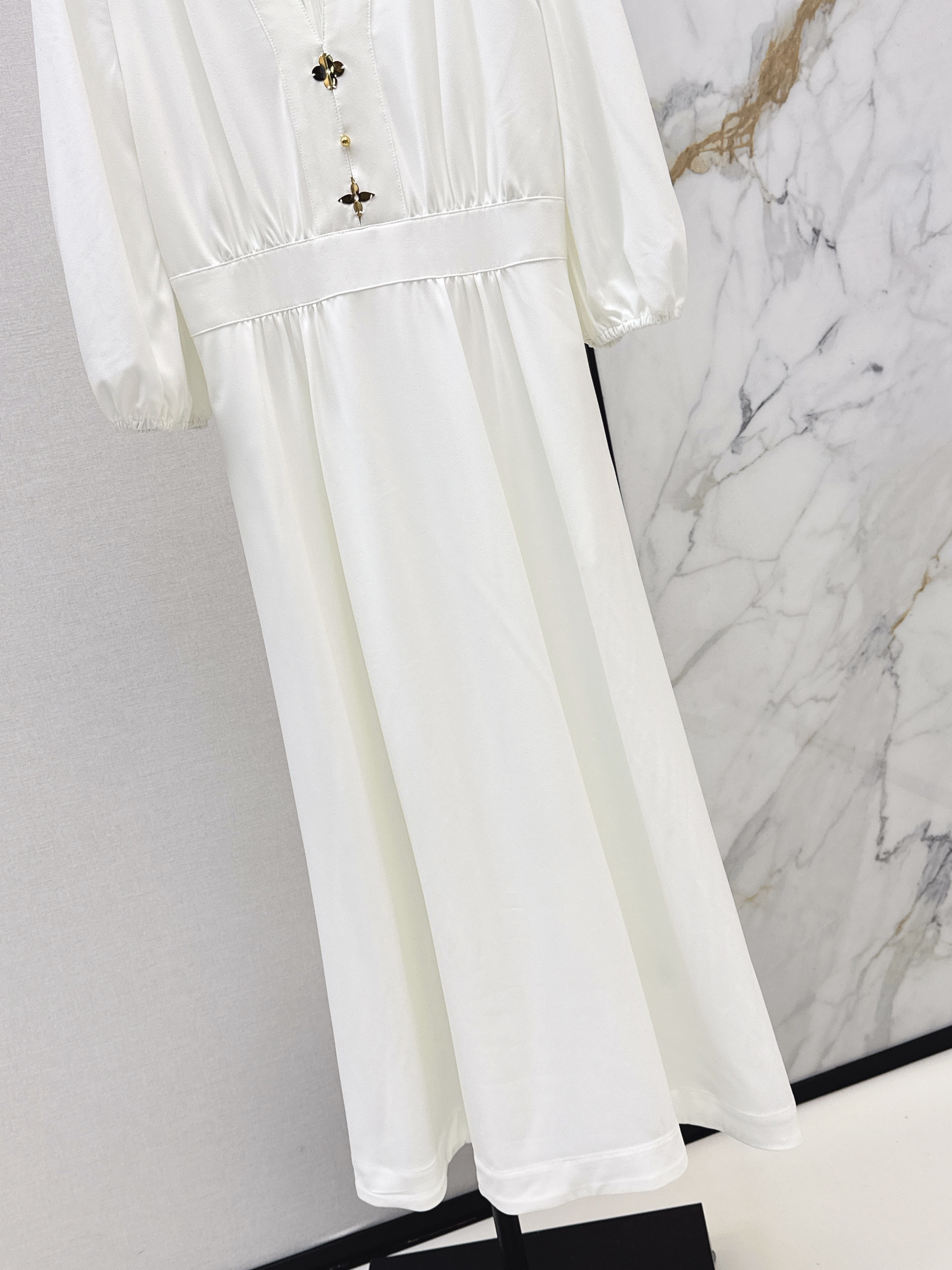 Loui 26ss empire-waist maxi dress