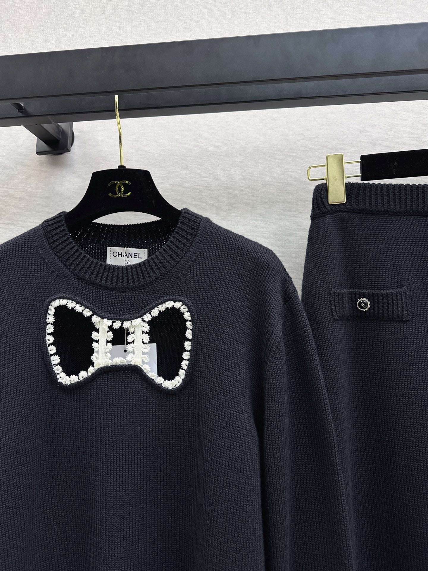 Chan 26ss wool hollow bow suit