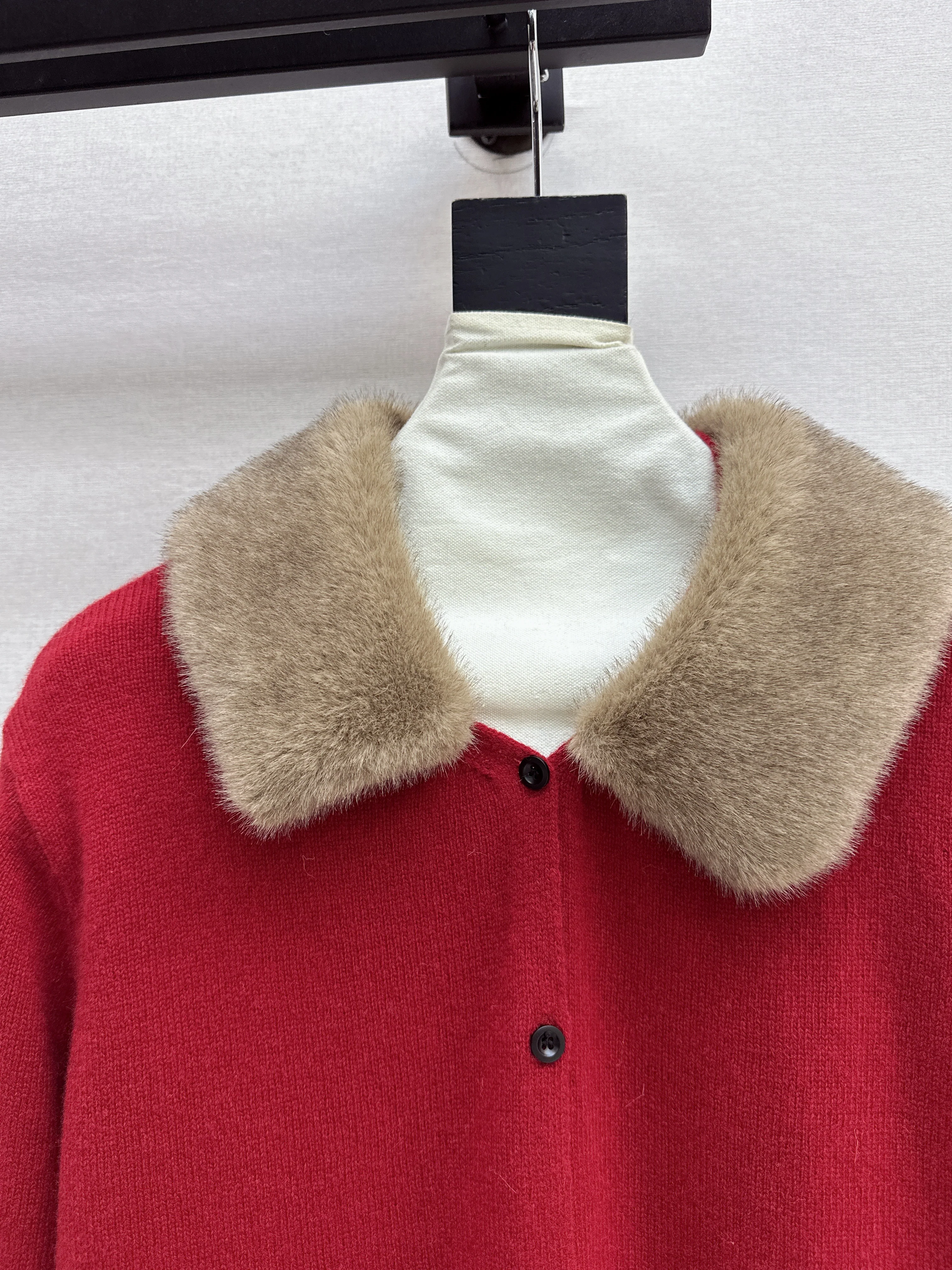 Miu 26ss wool cardigan