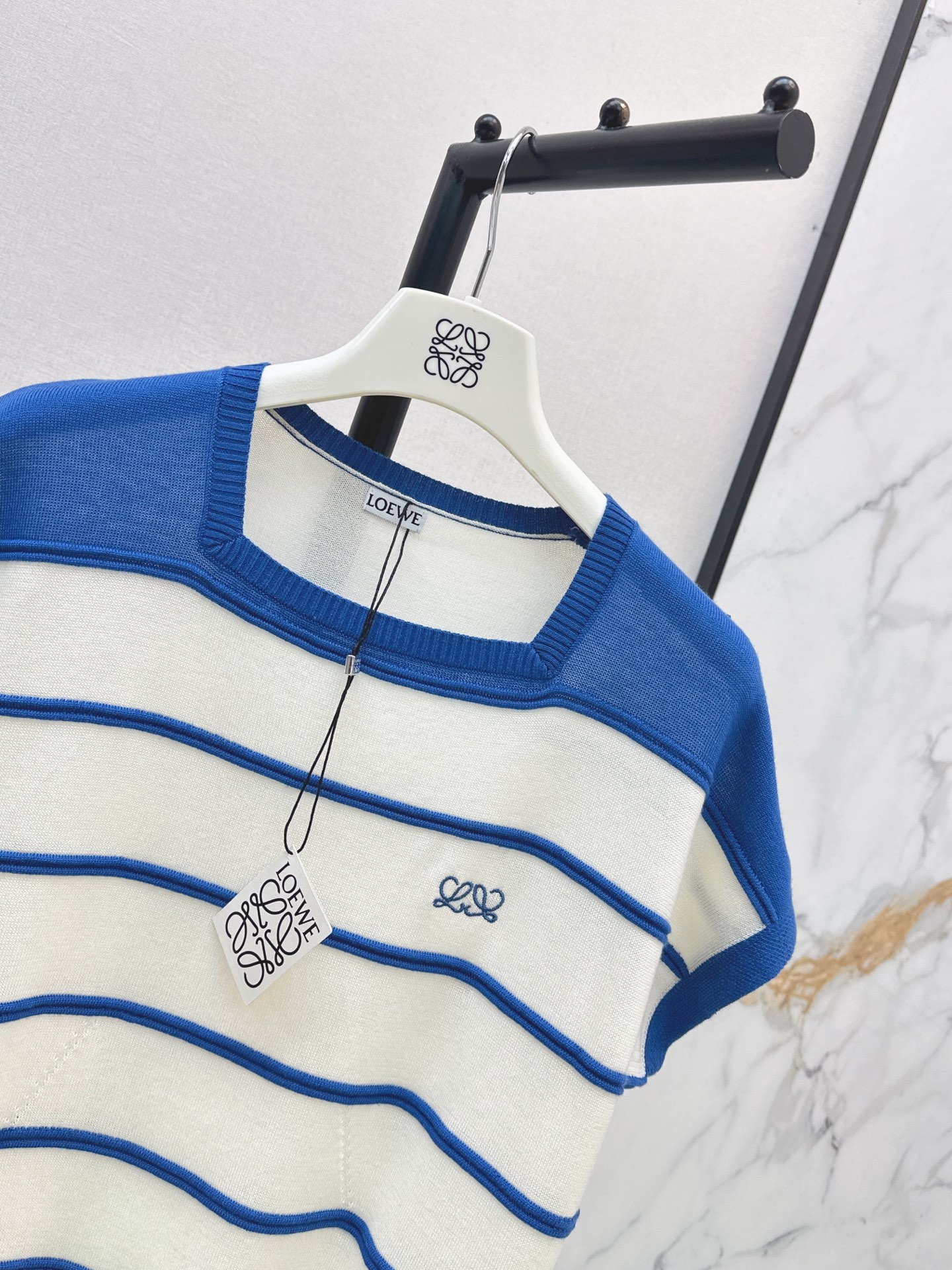 Loe 26ss stripe knit sweater