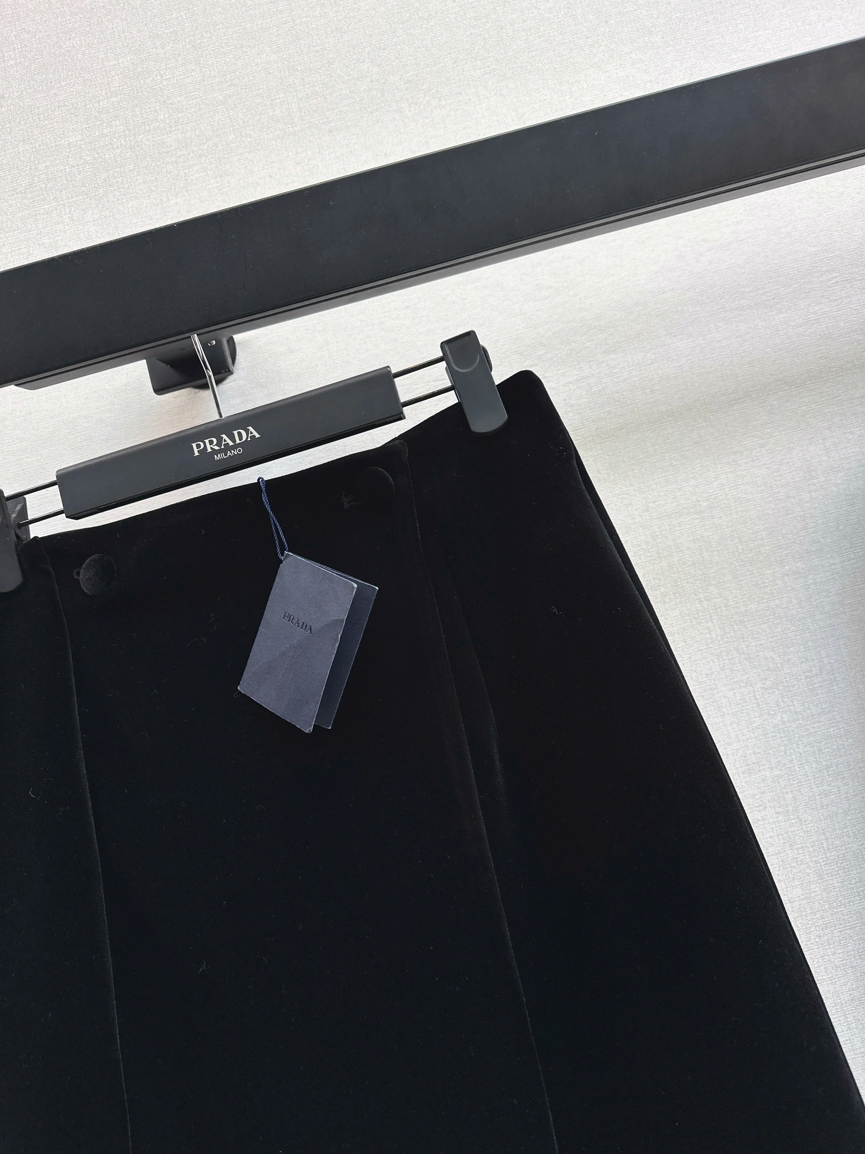 Prad 26ss velvet skirts